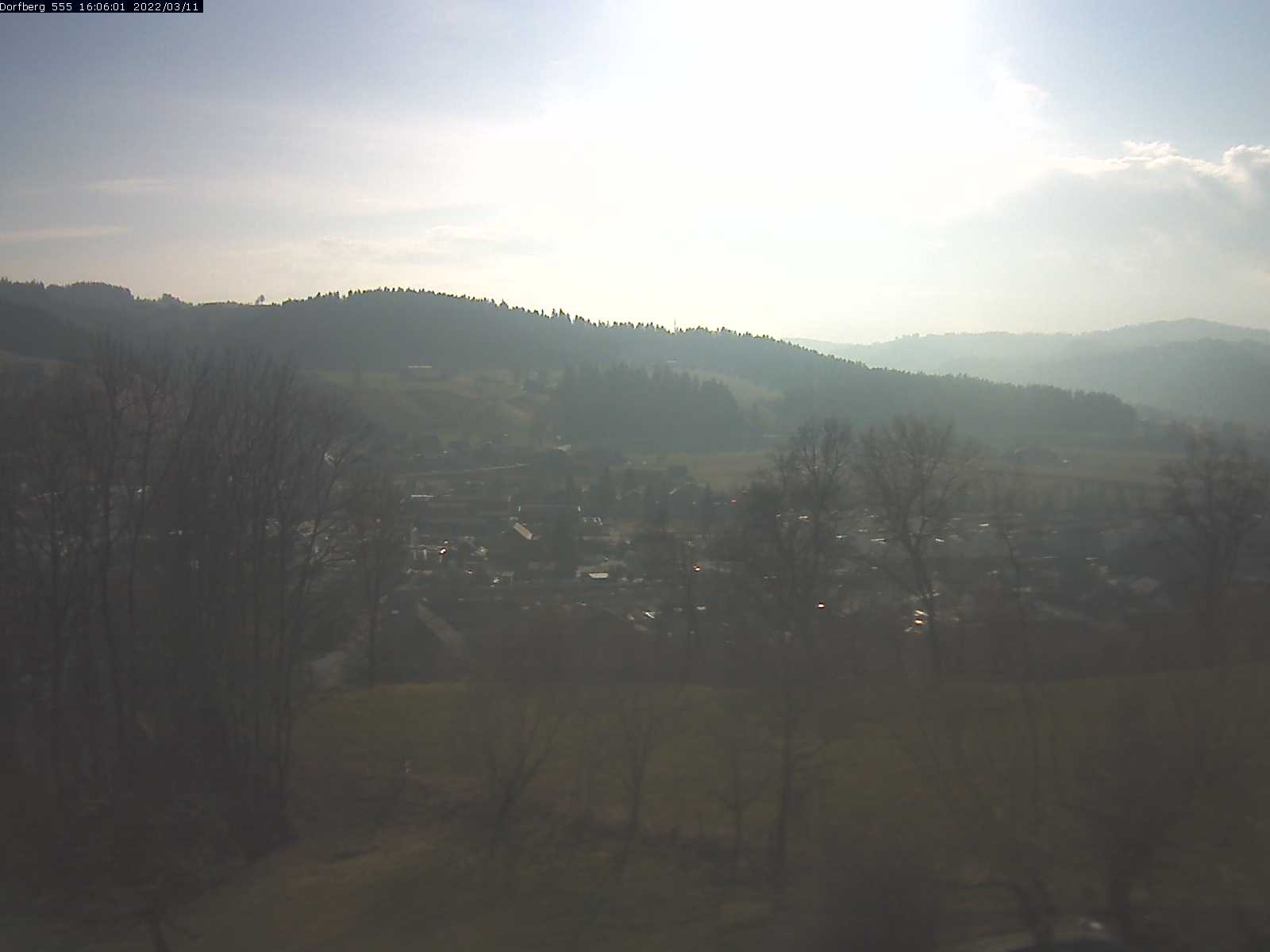 Webcam-Bild: Aussicht vom Dorfberg in Langnau 20220311-160601