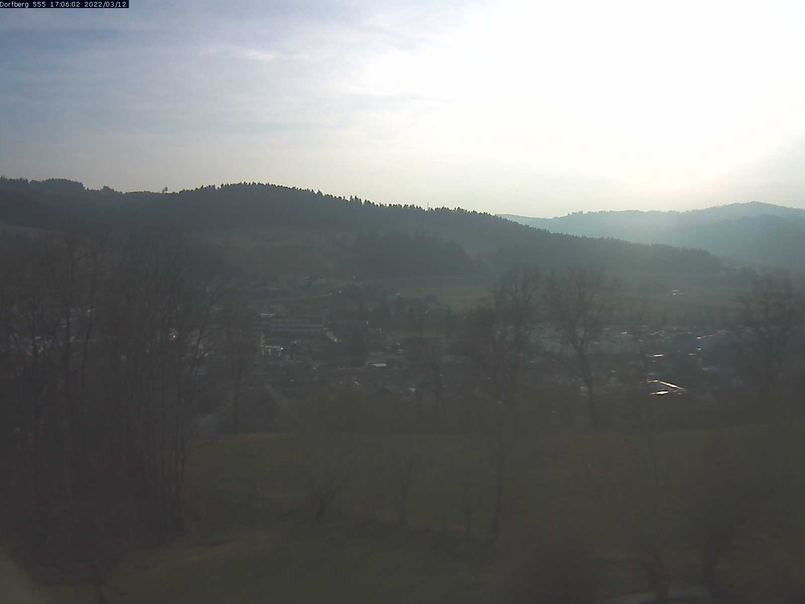 Webcam-Bild: Aussicht vom Dorfberg in Langnau 20220312-170601