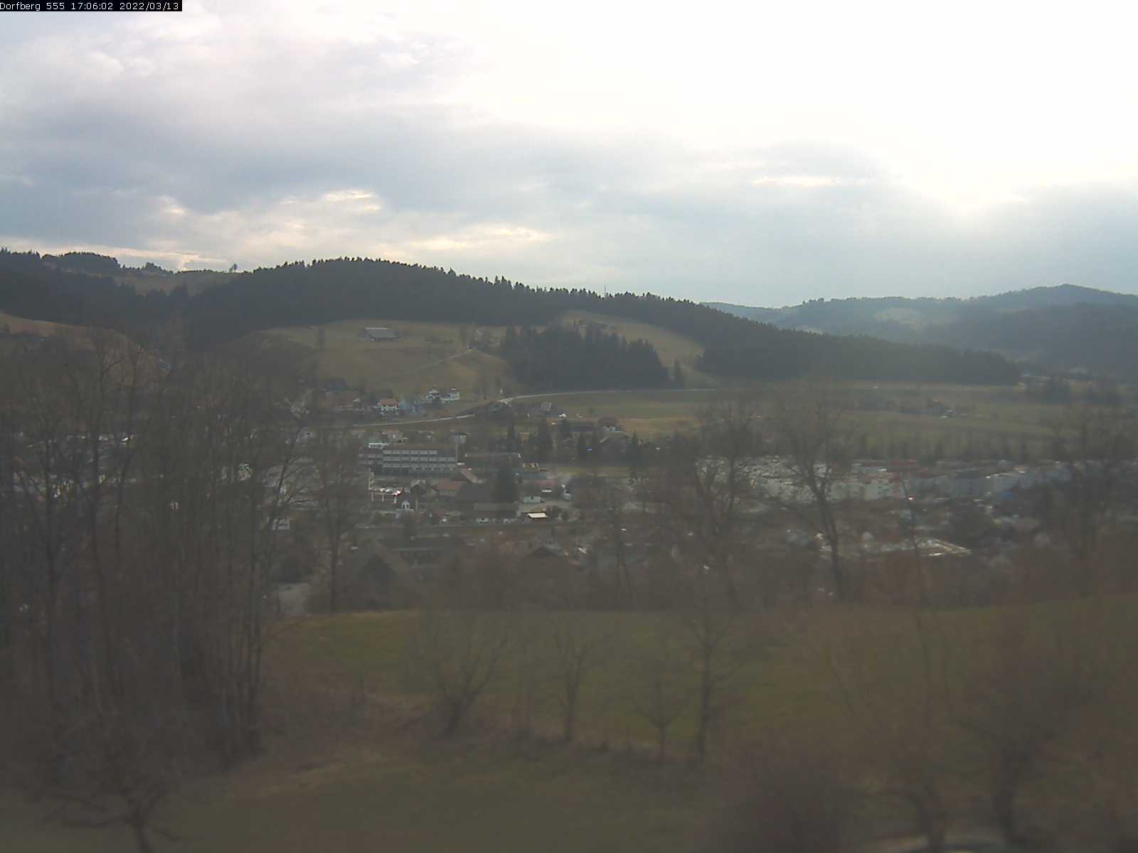 Webcam-Bild: Aussicht vom Dorfberg in Langnau 20220313-170601