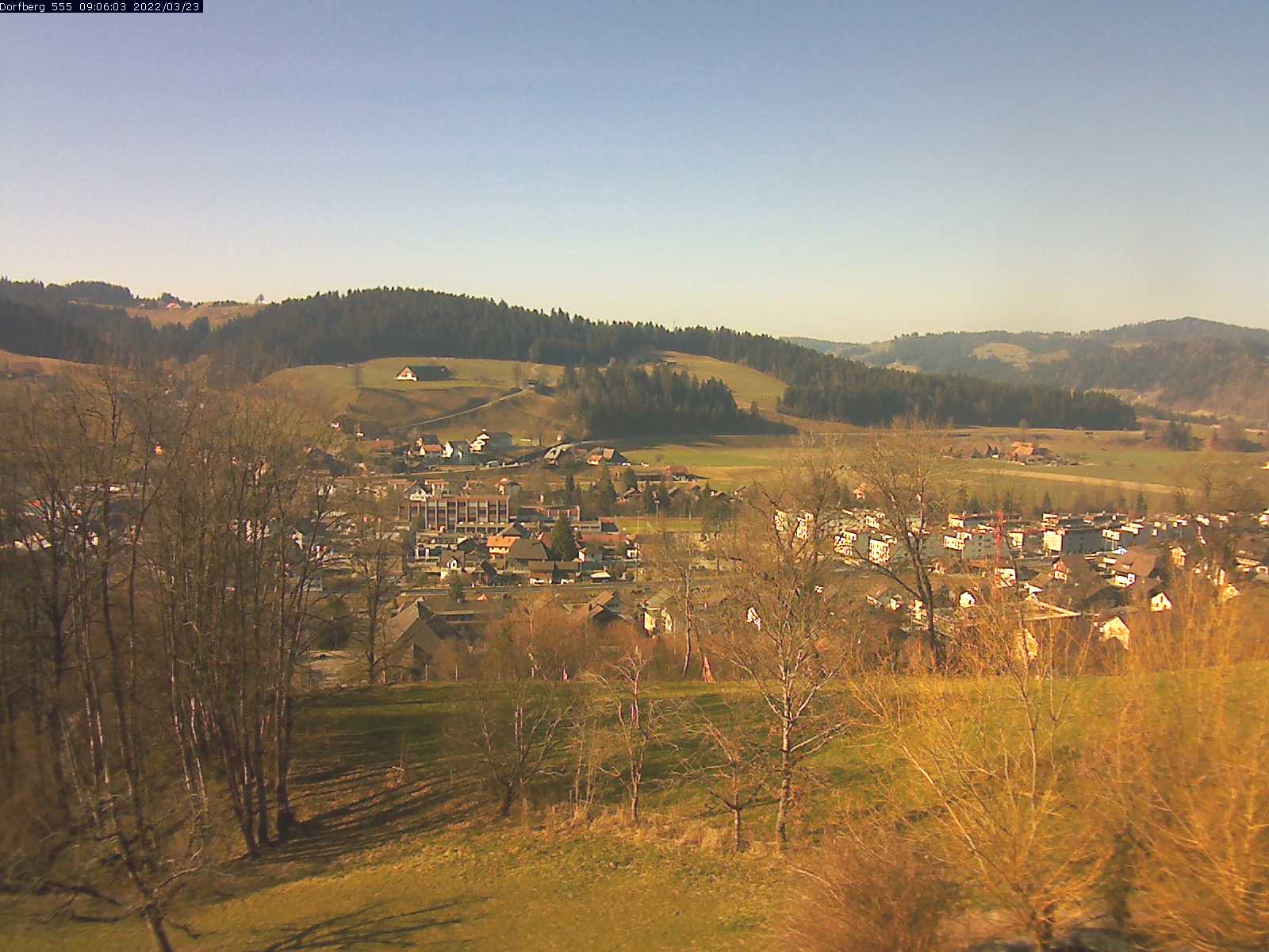 Webcam-Bild: Aussicht vom Dorfberg in Langnau 20220323-090601
