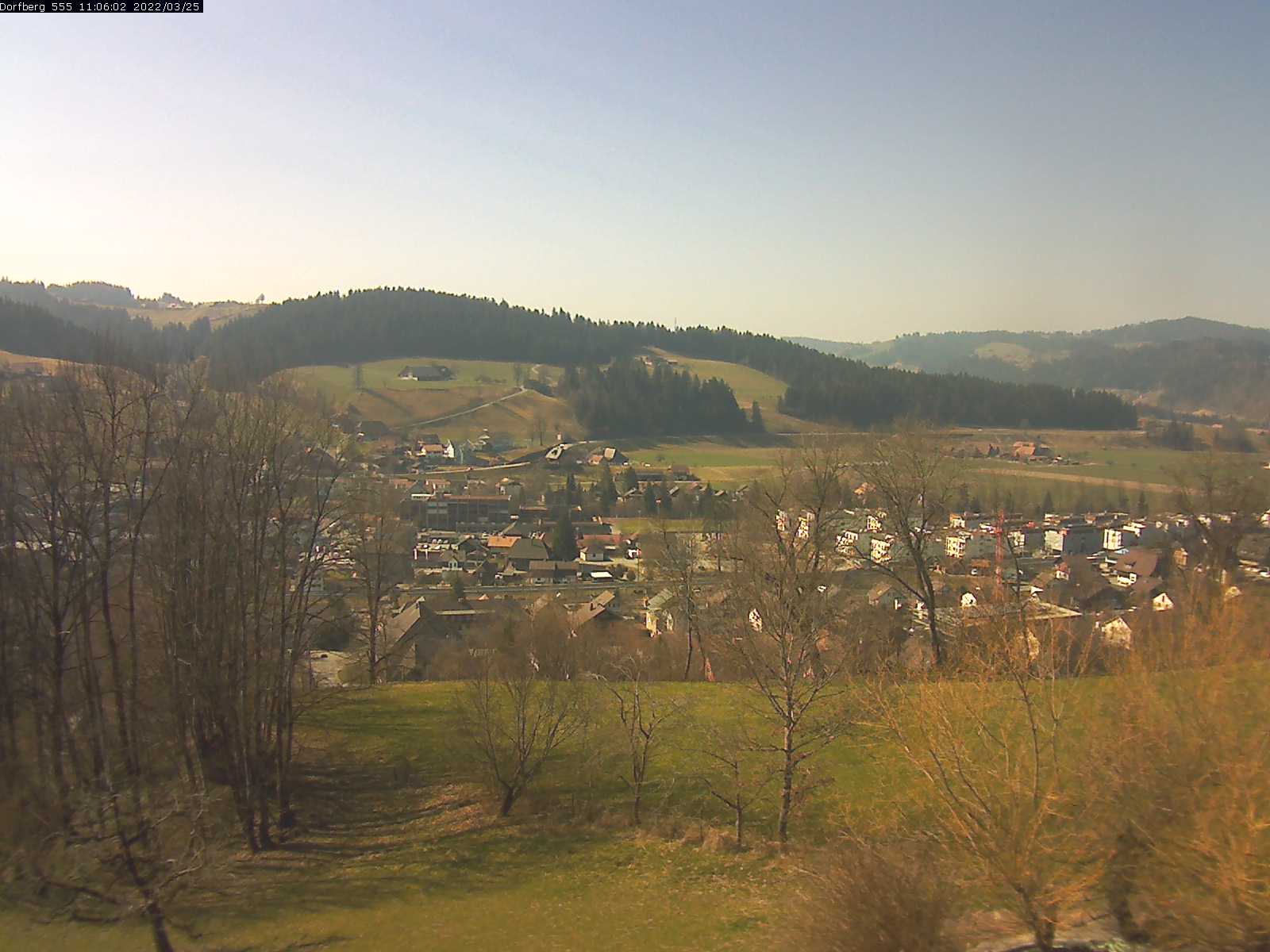 Webcam-Bild: Aussicht vom Dorfberg in Langnau 20220325-110601