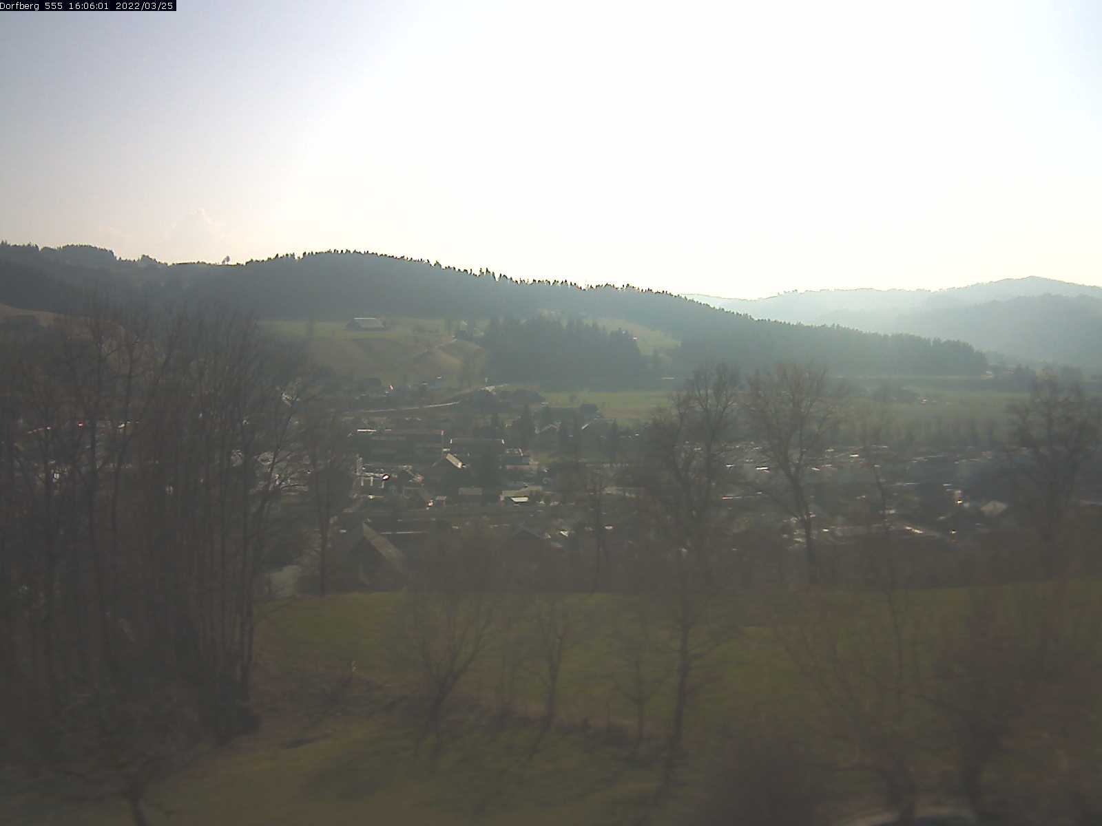 Webcam-Bild: Aussicht vom Dorfberg in Langnau 20220325-160601