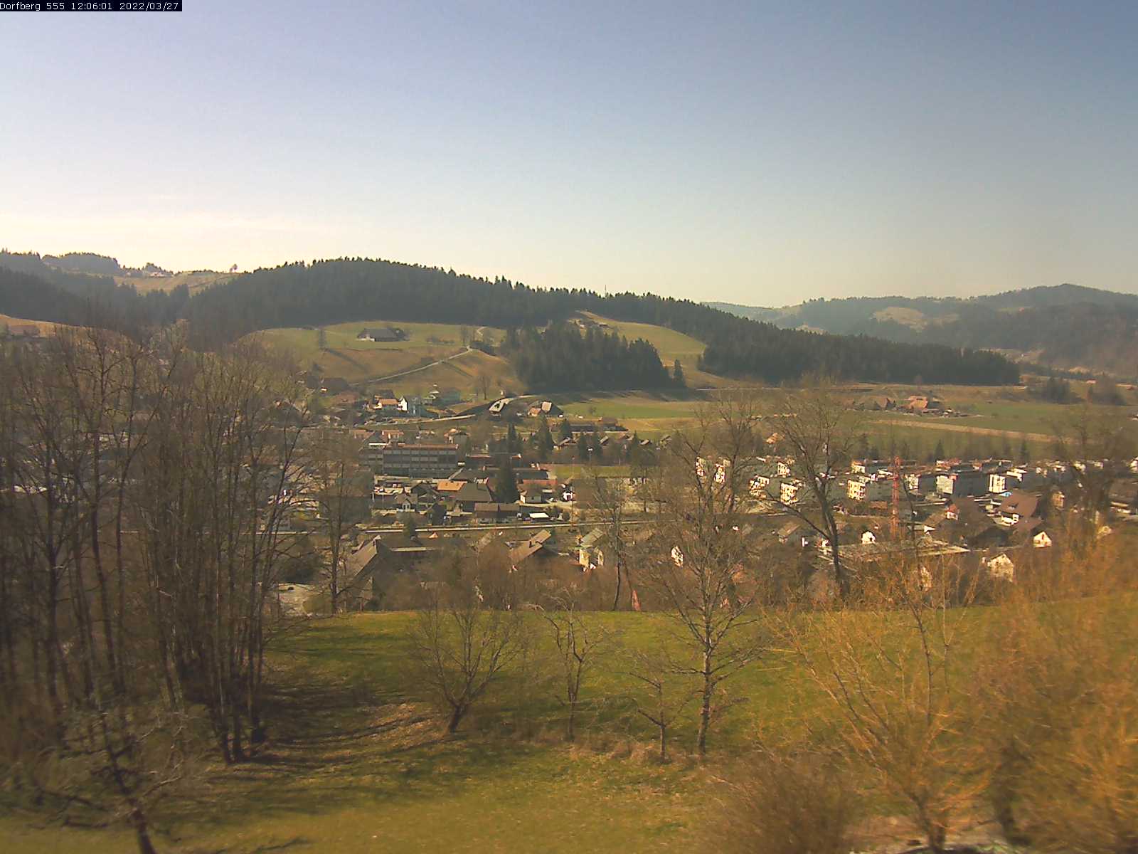 Webcam-Bild: Aussicht vom Dorfberg in Langnau 20220327-120601