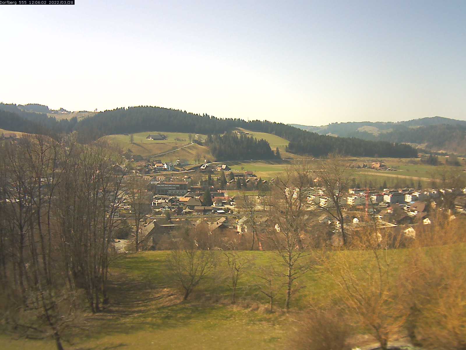 Webcam-Bild: Aussicht vom Dorfberg in Langnau 20220328-120601