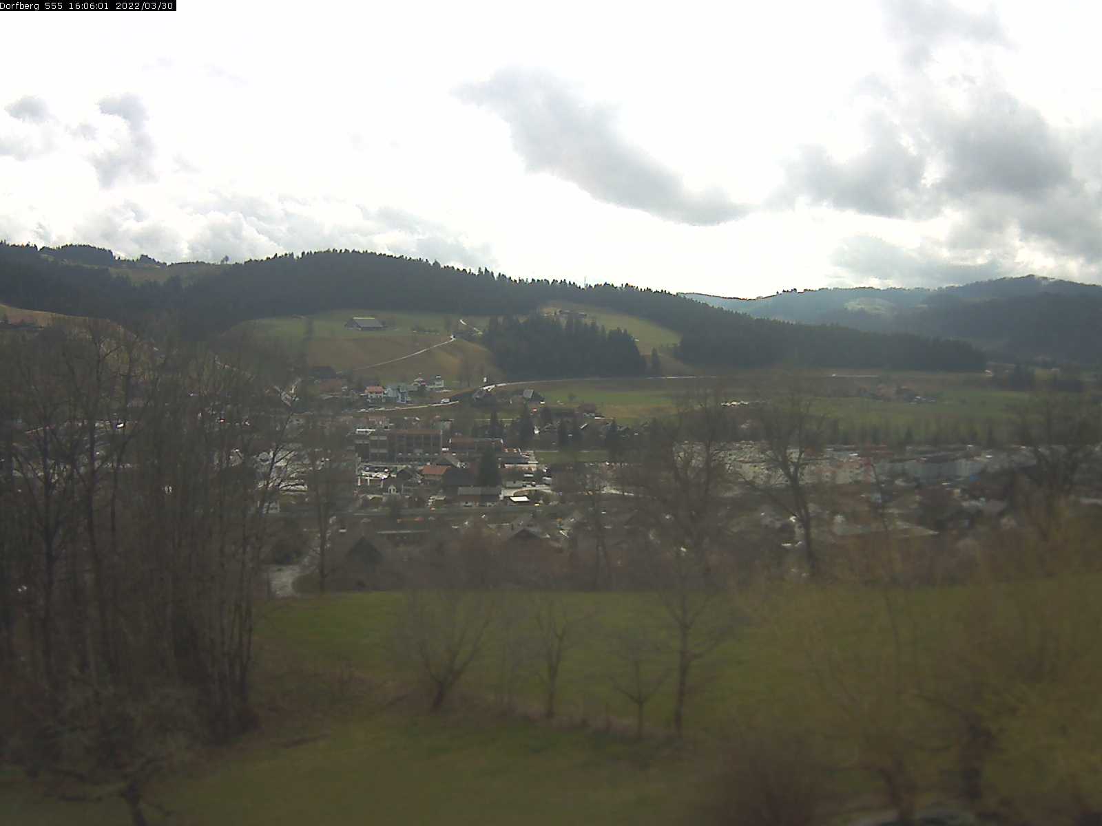 Webcam-Bild: Aussicht vom Dorfberg in Langnau 20220330-160601