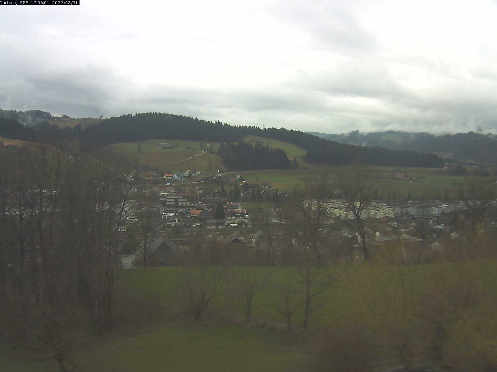Webcam-Bild: Aussicht vom Dorfberg in Langnau 20220331-170601