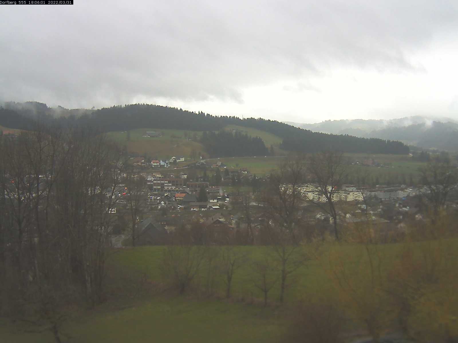 Webcam-Bild: Aussicht vom Dorfberg in Langnau 20220331-180601