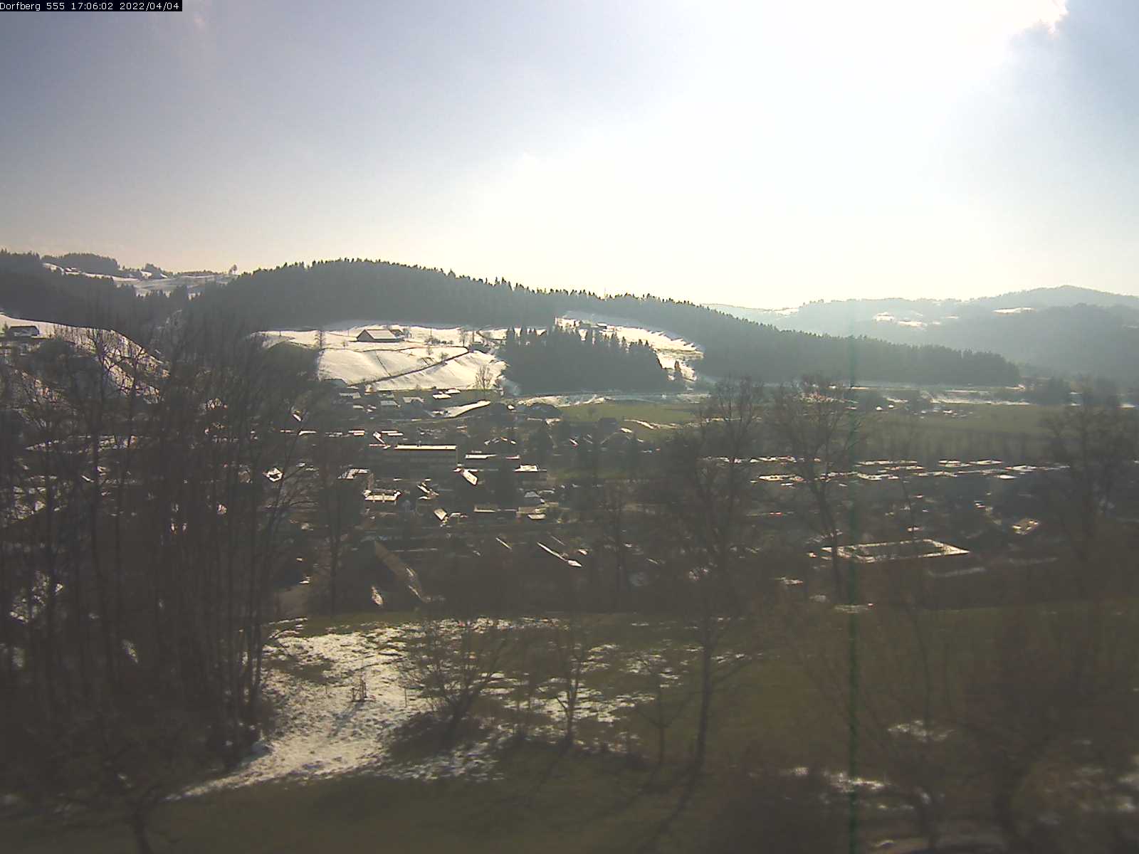 Webcam-Bild: Aussicht vom Dorfberg in Langnau 20220404-170601