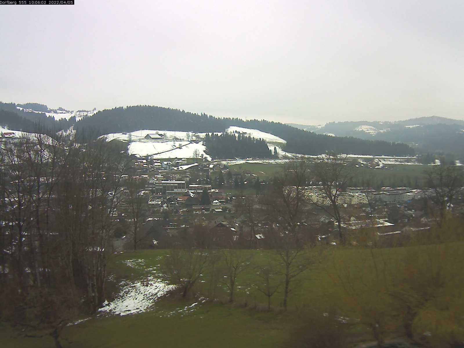 Webcam-Bild: Aussicht vom Dorfberg in Langnau 20220405-100601
