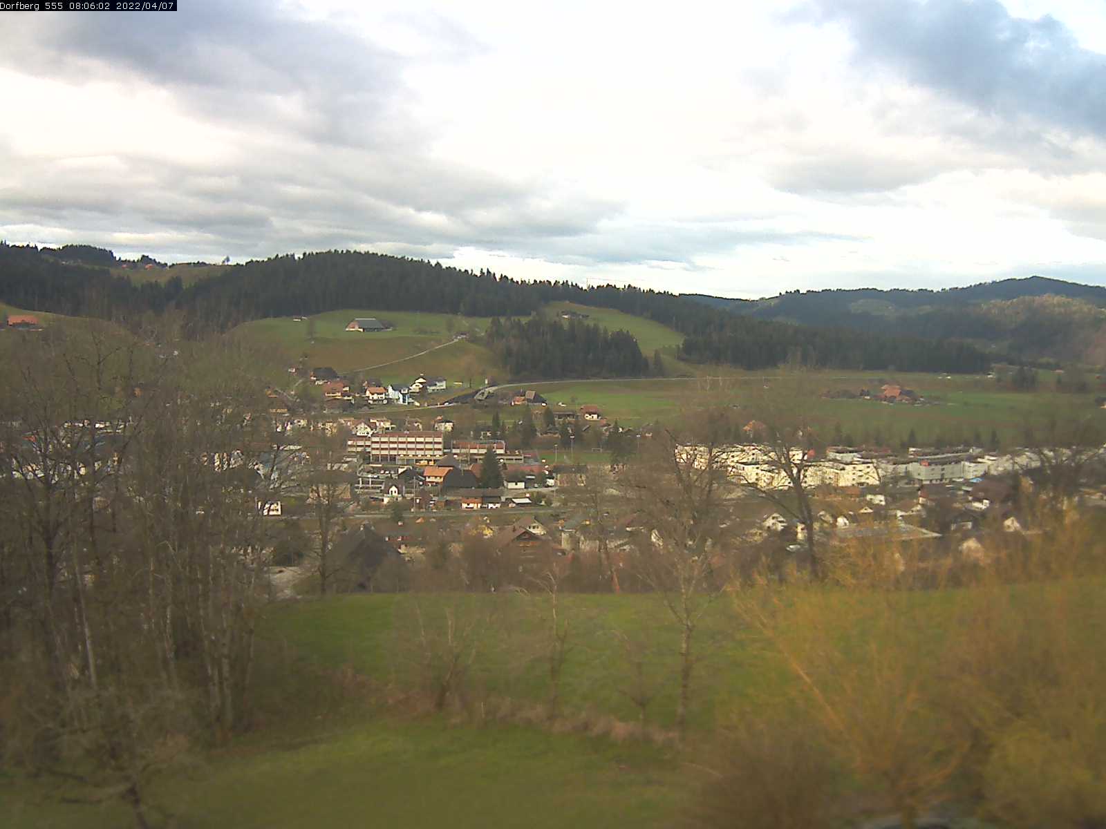 Webcam-Bild: Aussicht vom Dorfberg in Langnau 20220407-080601