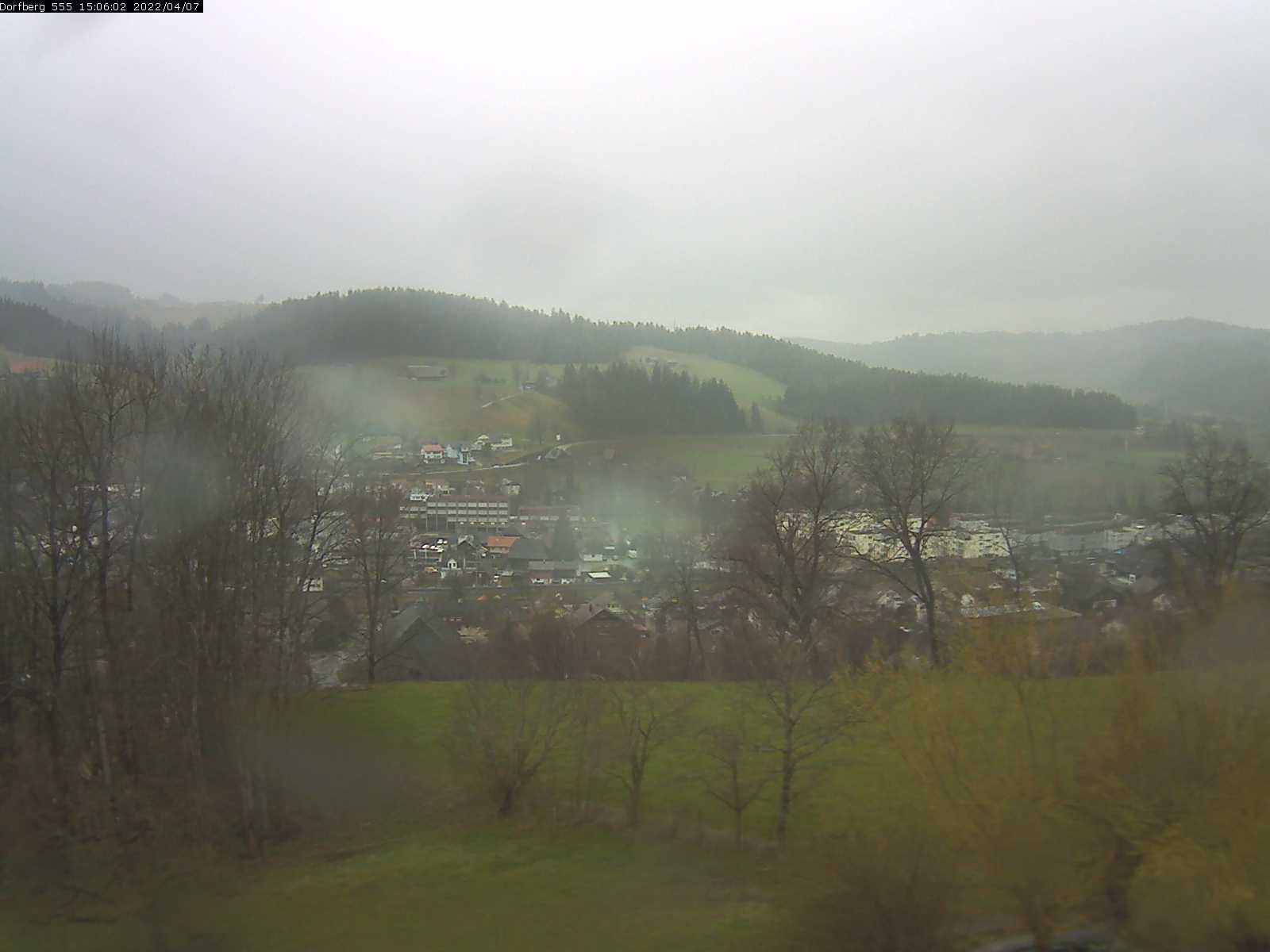 Webcam-Bild: Aussicht vom Dorfberg in Langnau 20220407-150602