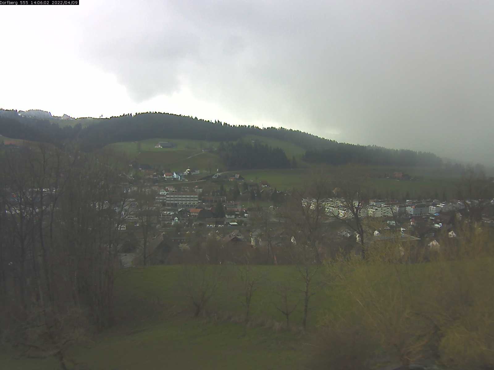 Webcam-Bild: Aussicht vom Dorfberg in Langnau 20220409-140601