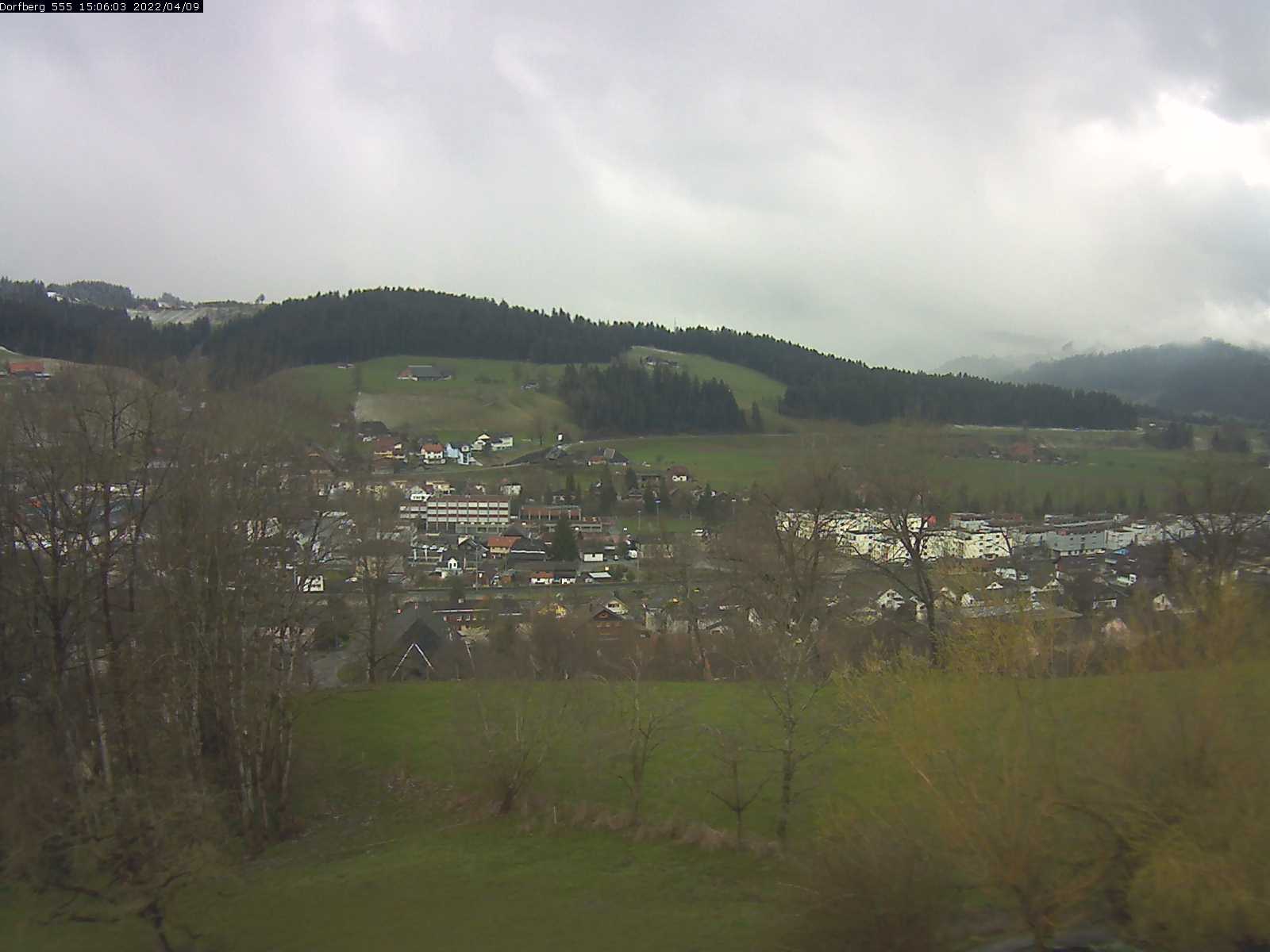 Webcam-Bild: Aussicht vom Dorfberg in Langnau 20220409-150601