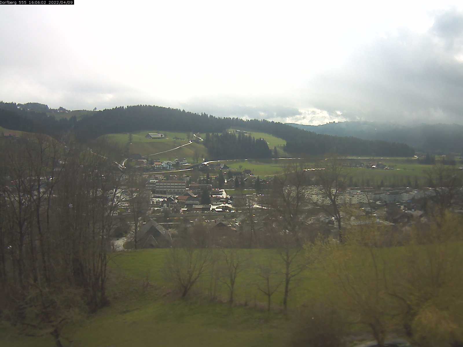 Webcam-Bild: Aussicht vom Dorfberg in Langnau 20220409-160601