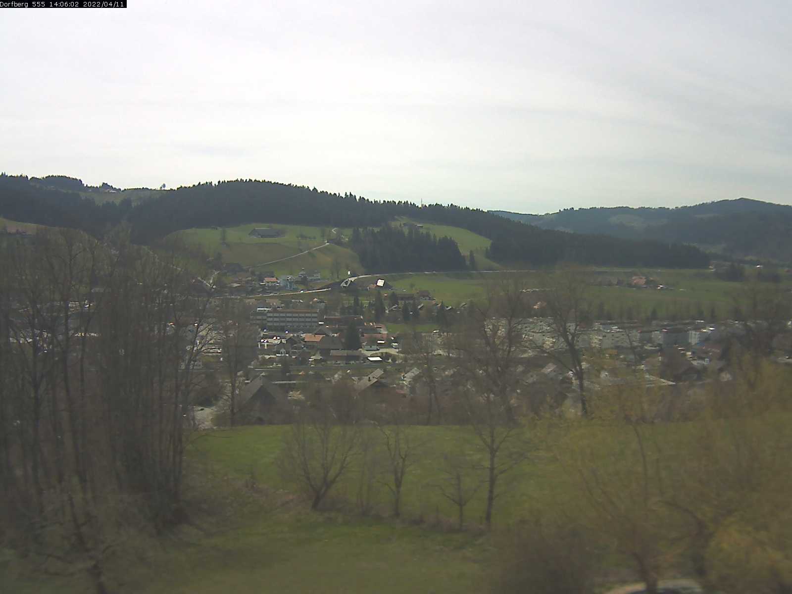 Webcam-Bild: Aussicht vom Dorfberg in Langnau 20220411-140601