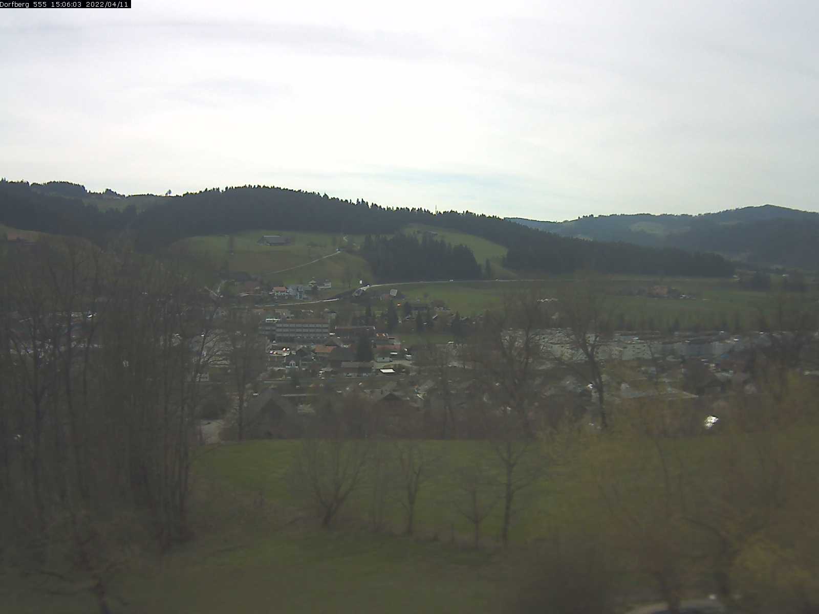 Webcam-Bild: Aussicht vom Dorfberg in Langnau 20220411-150601