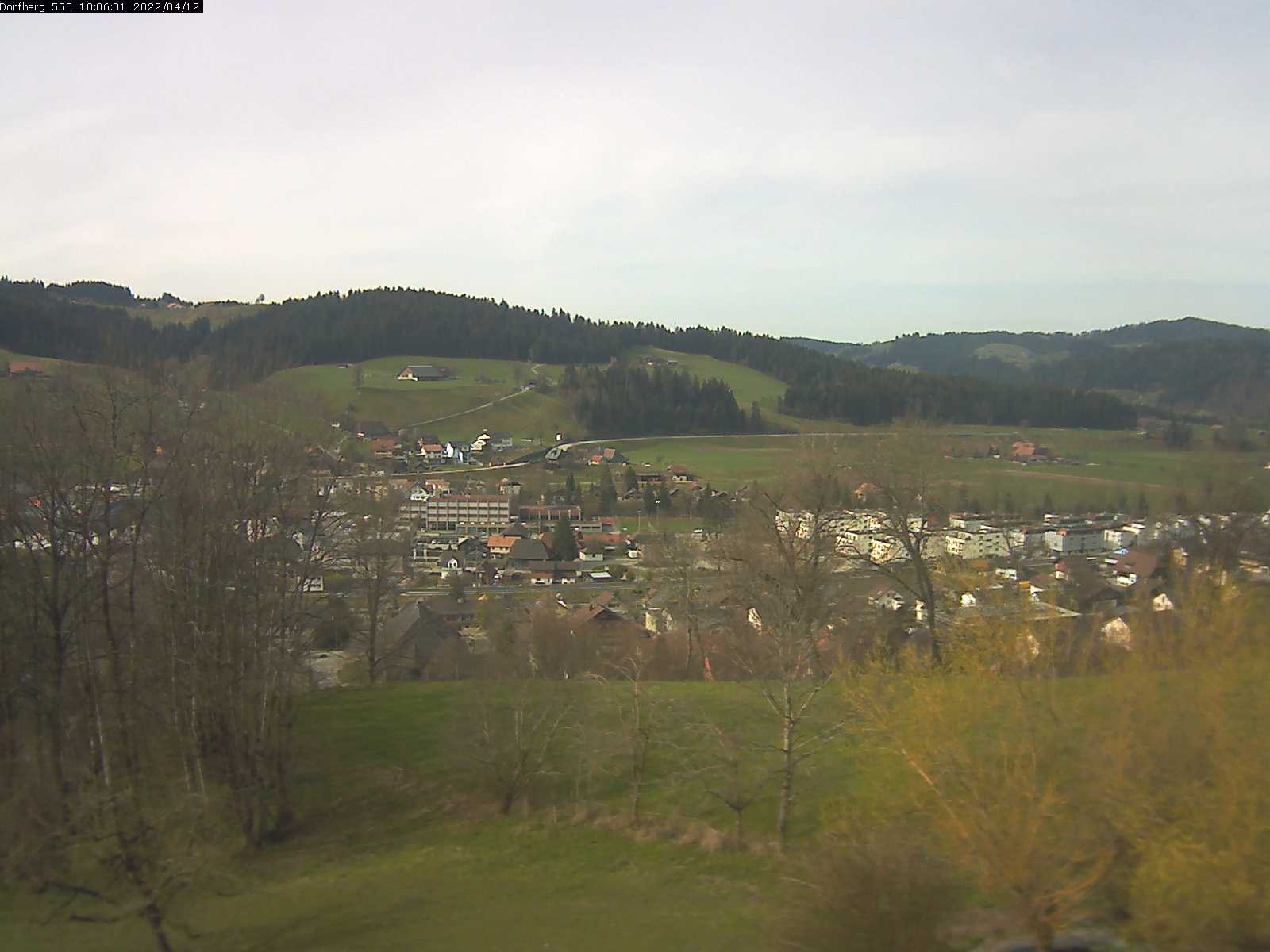 Webcam-Bild: Aussicht vom Dorfberg in Langnau 20220412-100601