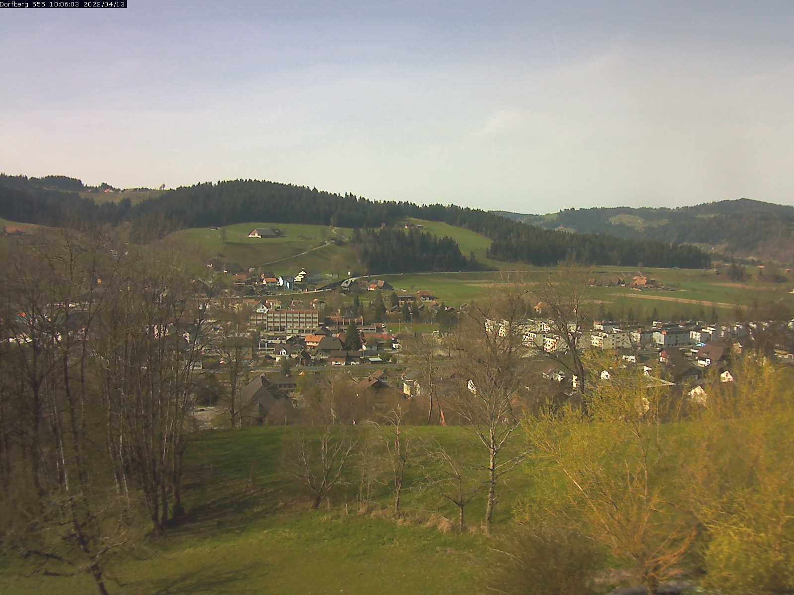 Webcam-Bild: Aussicht vom Dorfberg in Langnau 20220413-100601