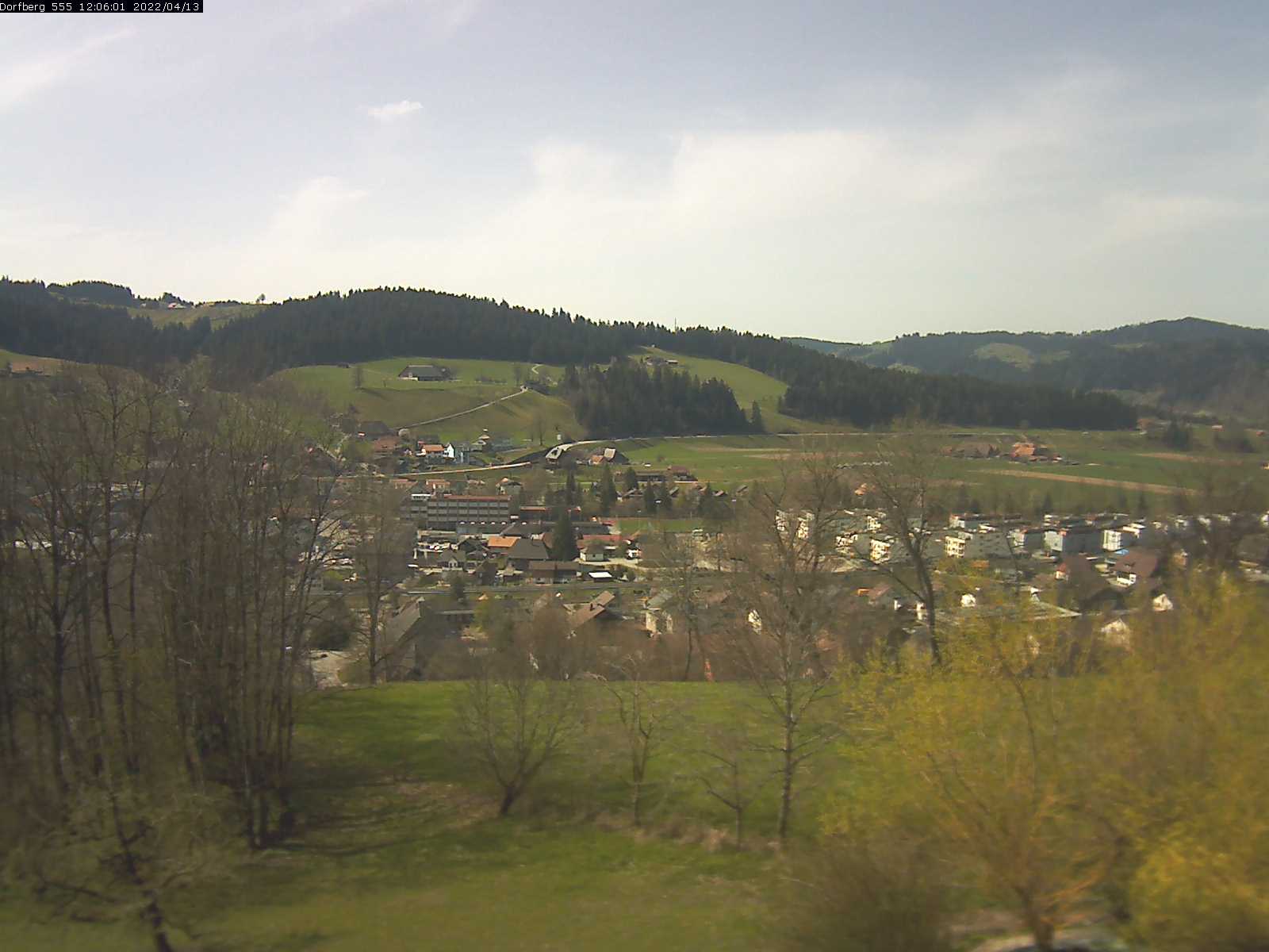 Webcam-Bild: Aussicht vom Dorfberg in Langnau 20220413-120601