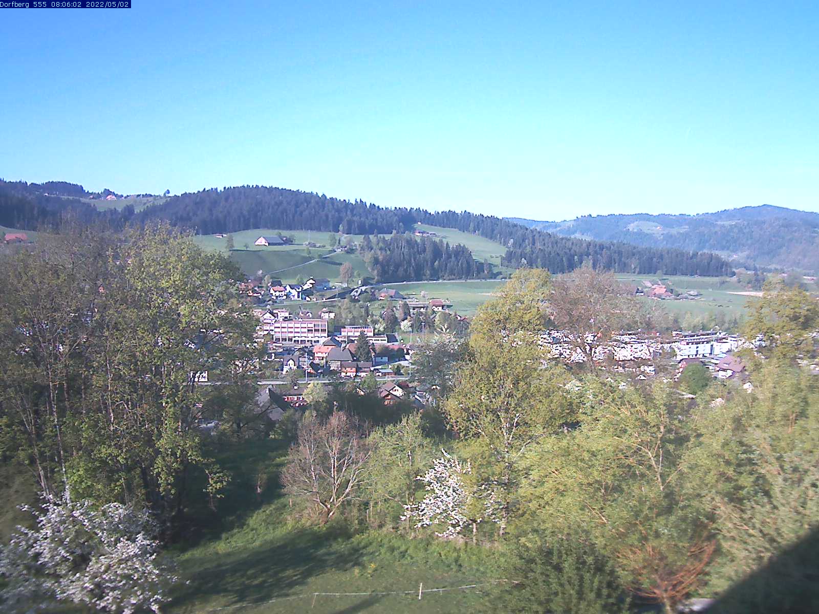 Webcam-Bild: Aussicht vom Dorfberg in Langnau 20220502-080601