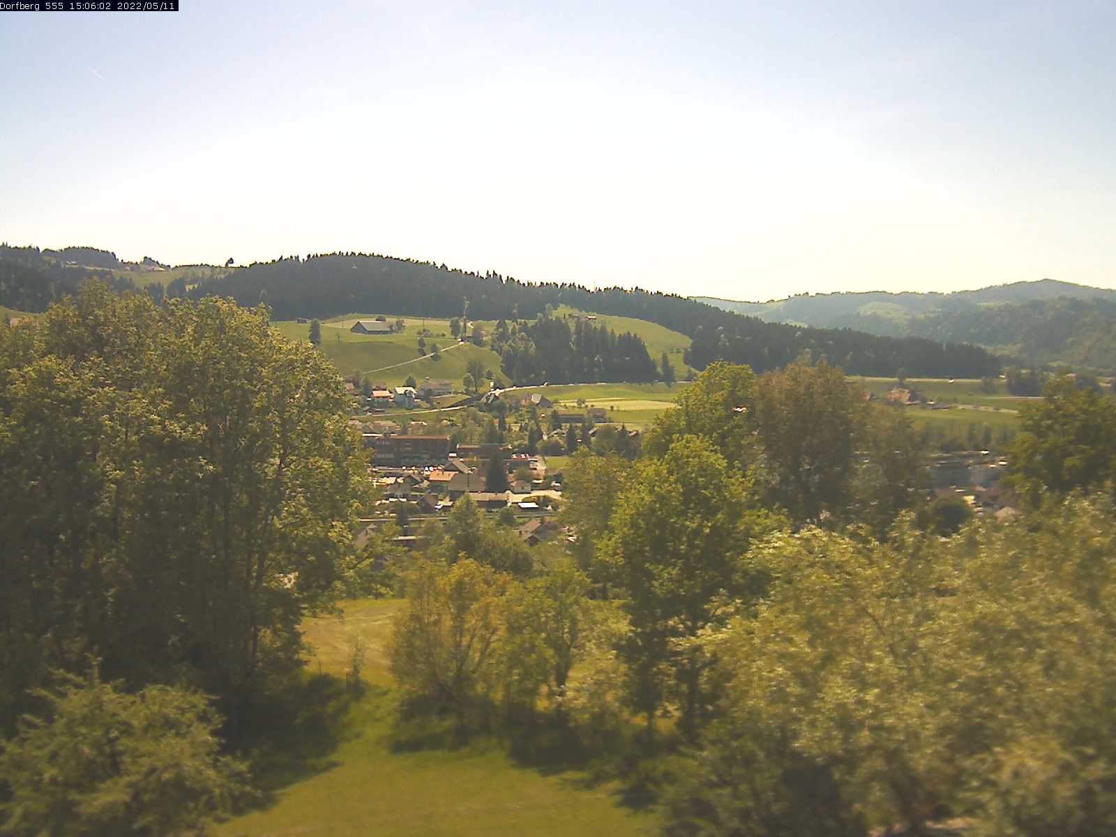 Webcam-Bild: Aussicht vom Dorfberg in Langnau 20220511-150601