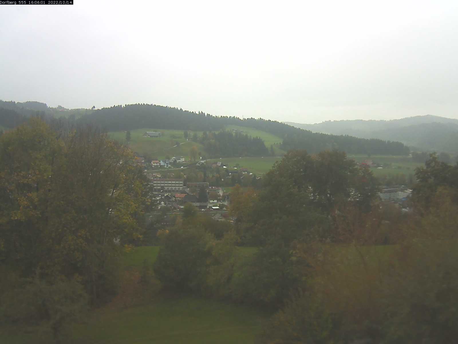 Webcam-Bild: Aussicht vom Dorfberg in Langnau 20221014-160601