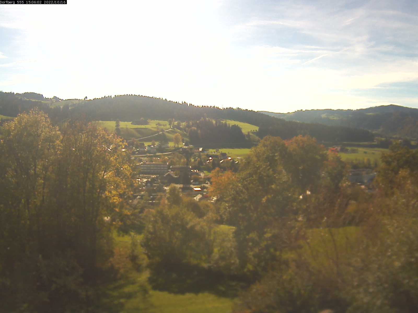 Webcam-Bild: Aussicht vom Dorfberg in Langnau 20221016-150601