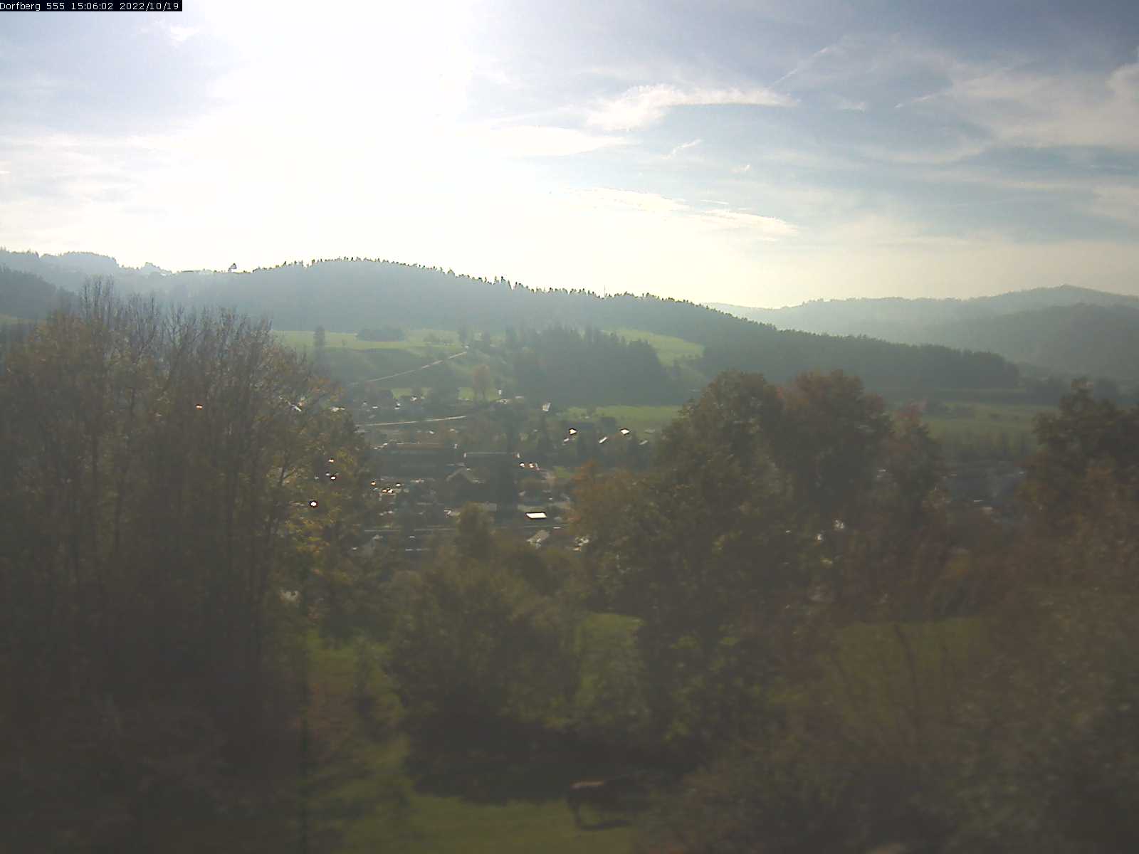 Webcam-Bild: Aussicht vom Dorfberg in Langnau 20221019-150601