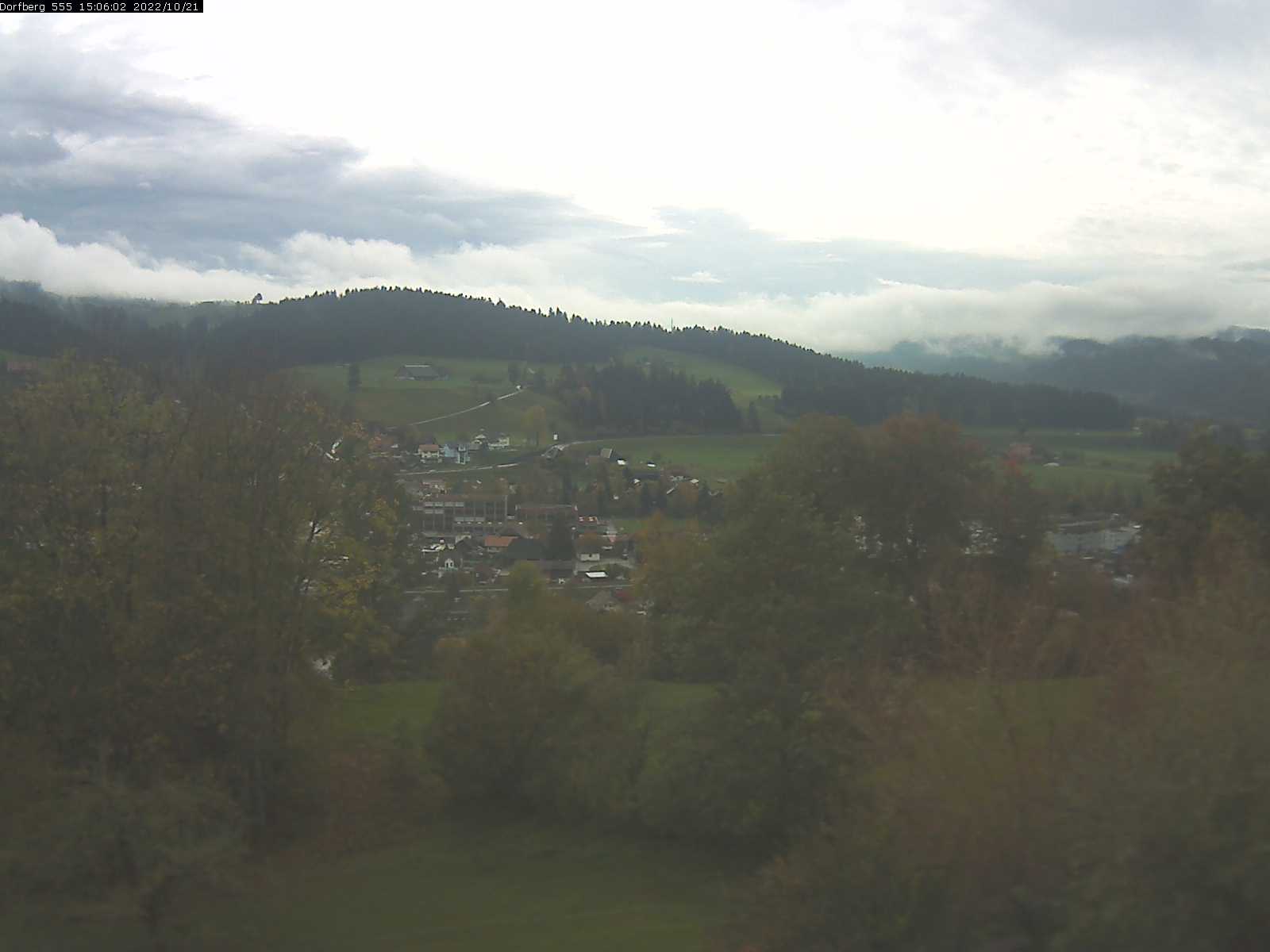 Webcam-Bild: Aussicht vom Dorfberg in Langnau 20221021-150601