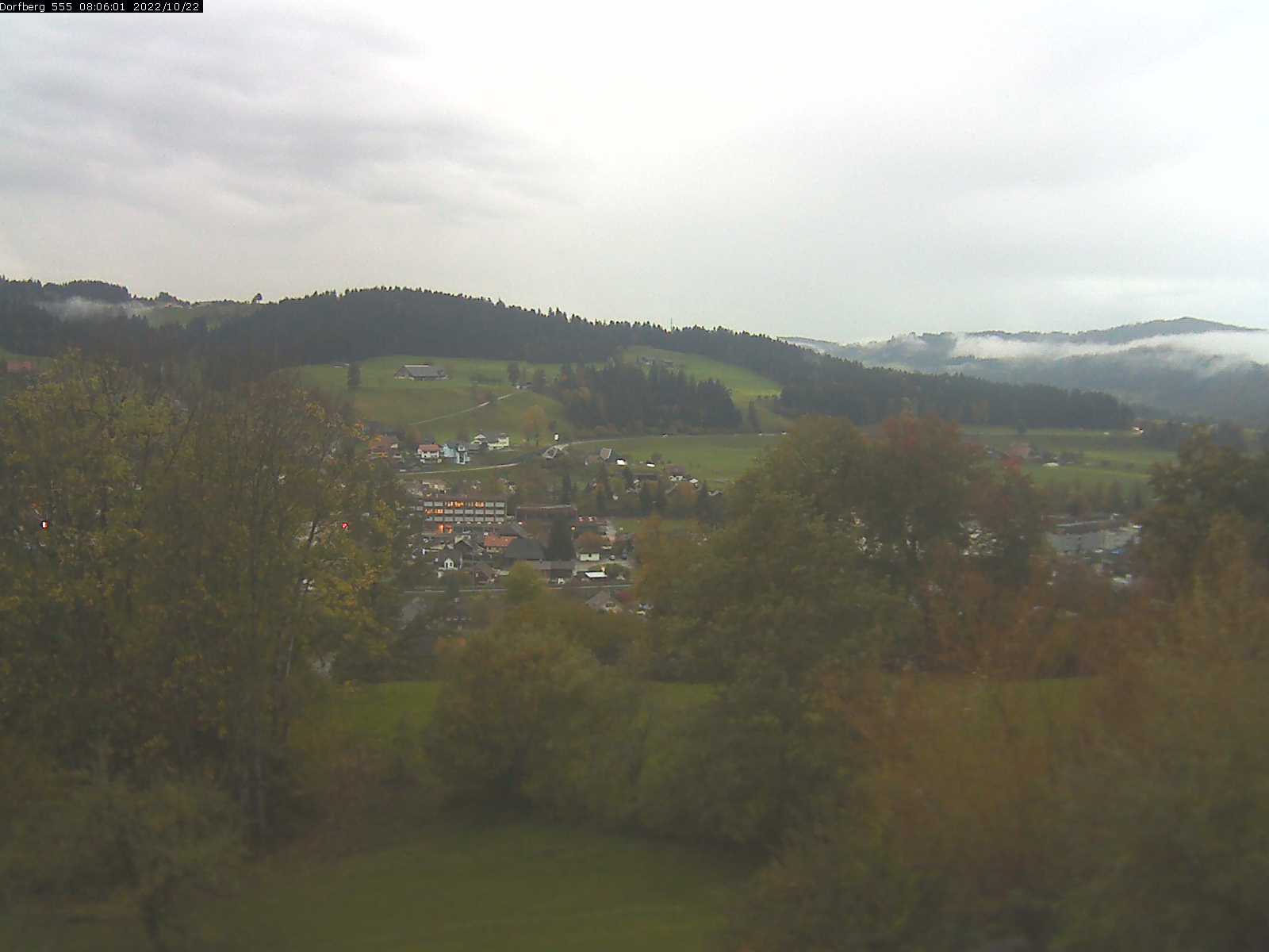 Webcam-Bild: Aussicht vom Dorfberg in Langnau 20221022-080601