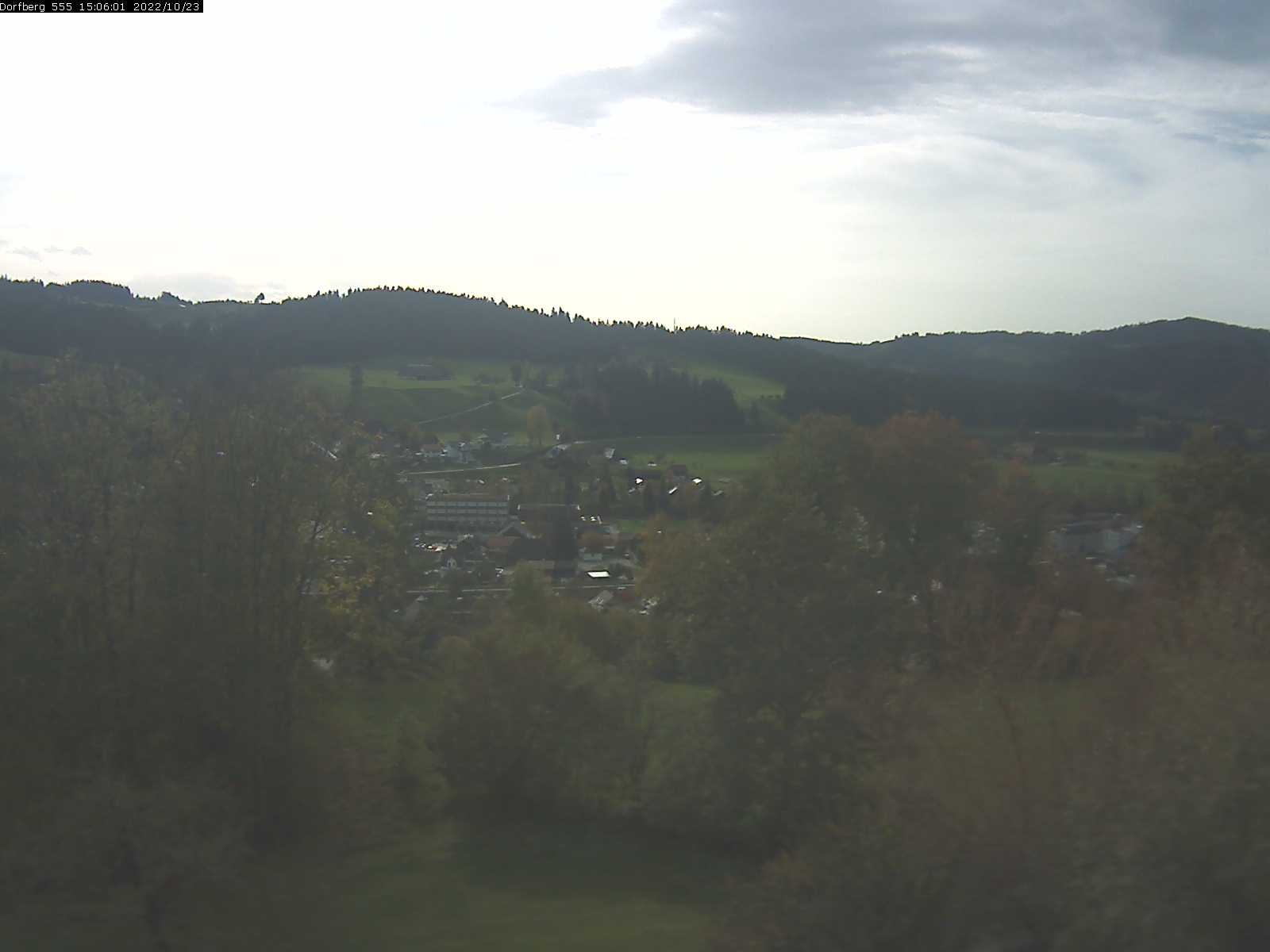 Webcam-Bild: Aussicht vom Dorfberg in Langnau 20221023-150601