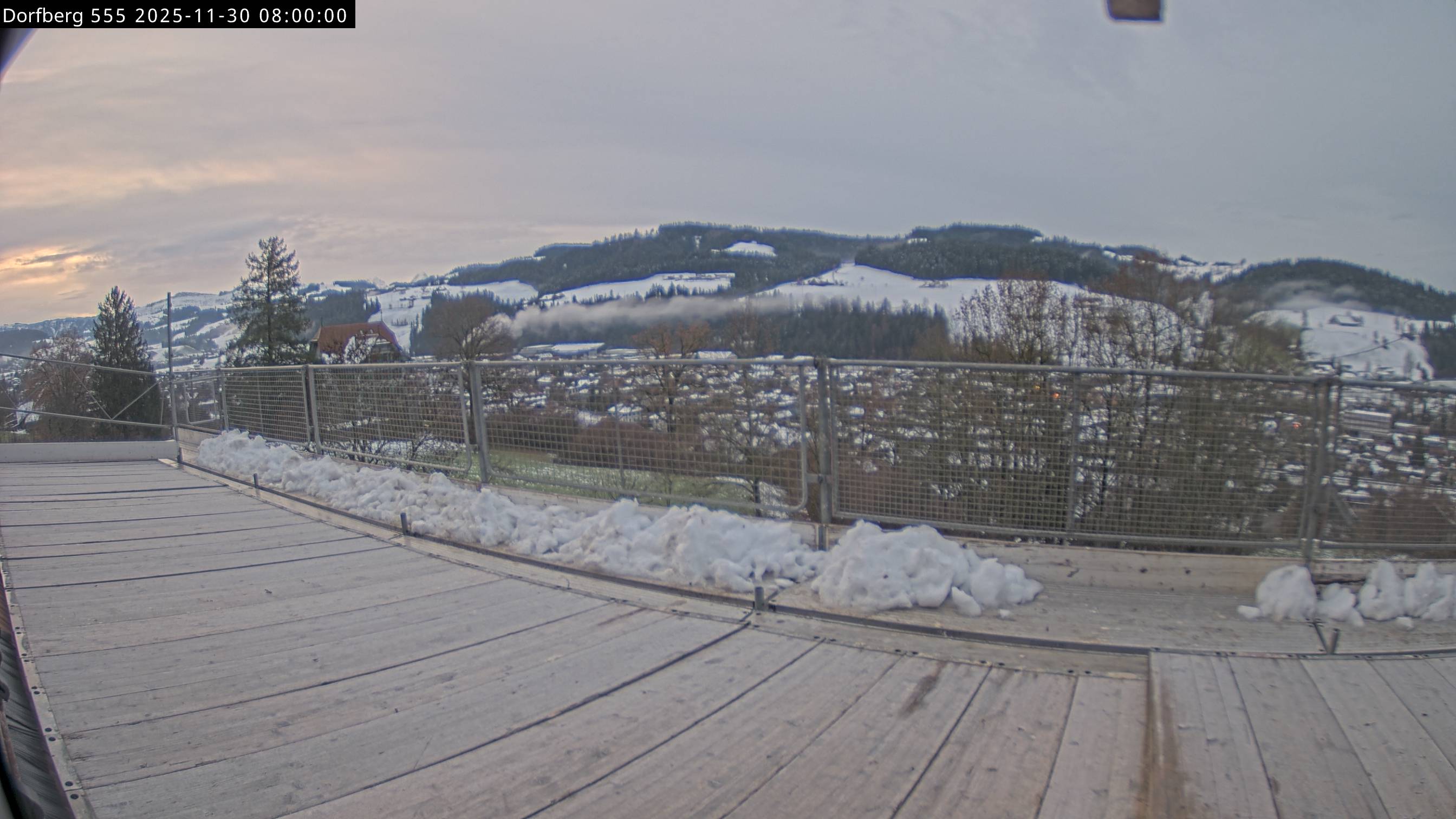 Webcam-Bild: Aussicht vom Dorfberg in Langnau 20251130-080000
