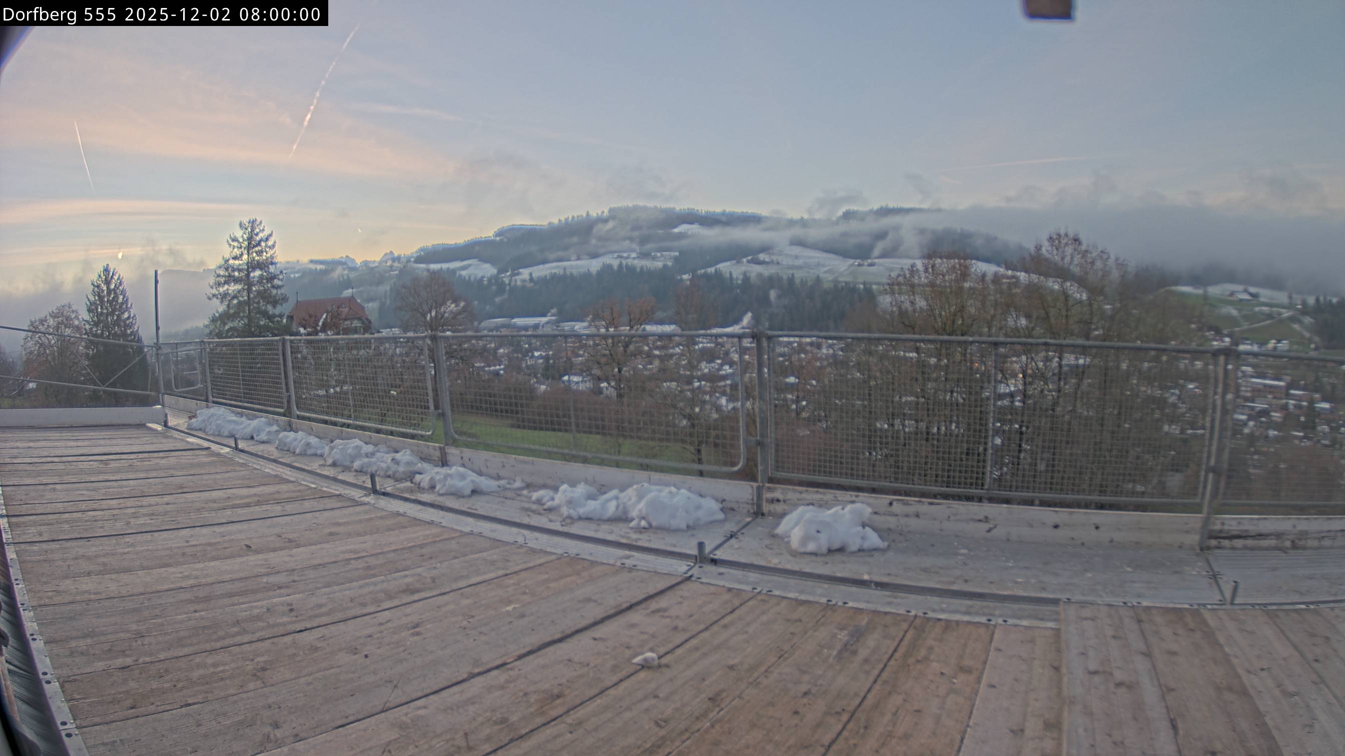 Webcam-Bild: Aussicht vom Dorfberg in Langnau 20251202-080000