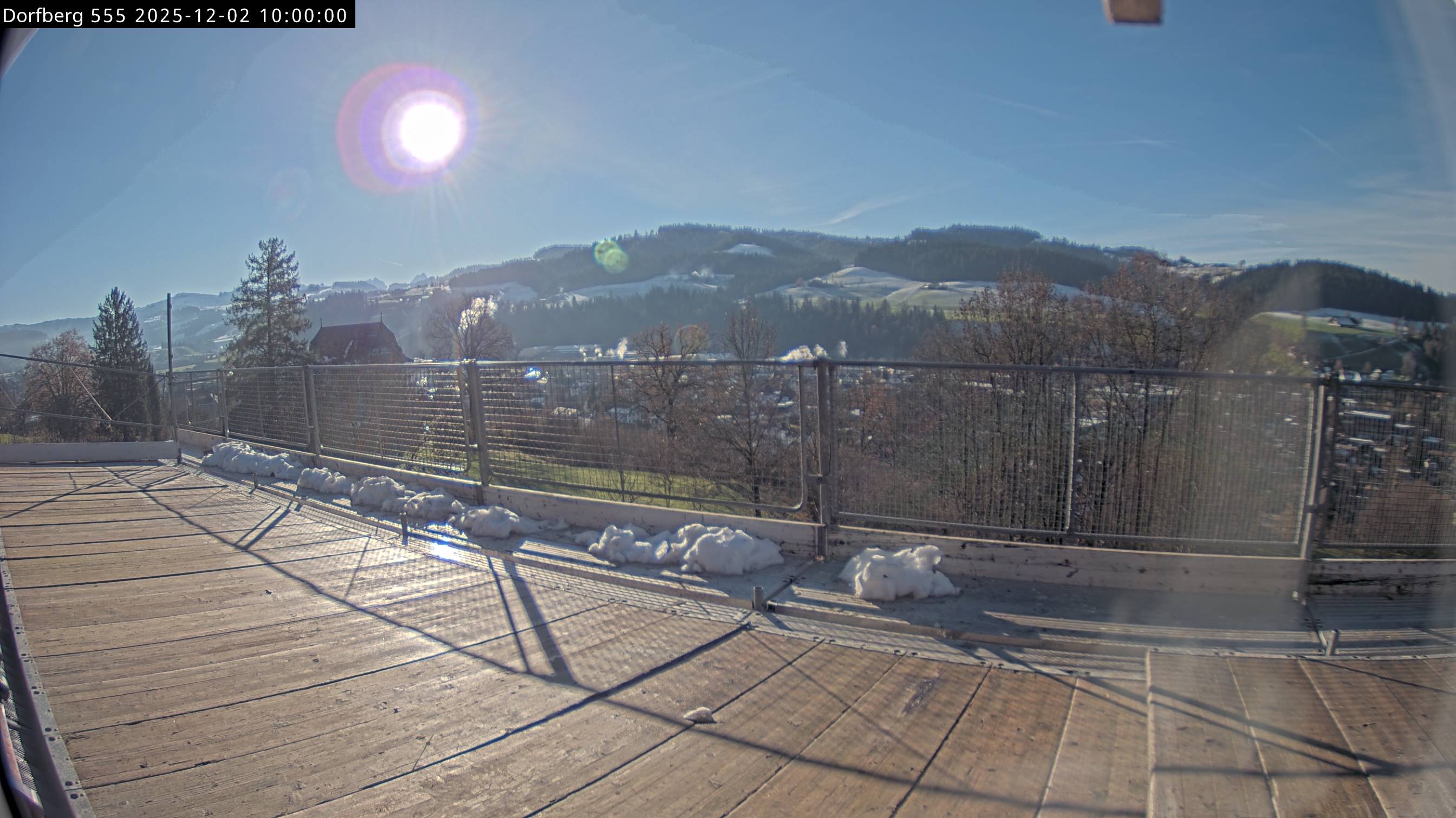 Webcam-Bild: Aussicht vom Dorfberg in Langnau 20251202-100000
