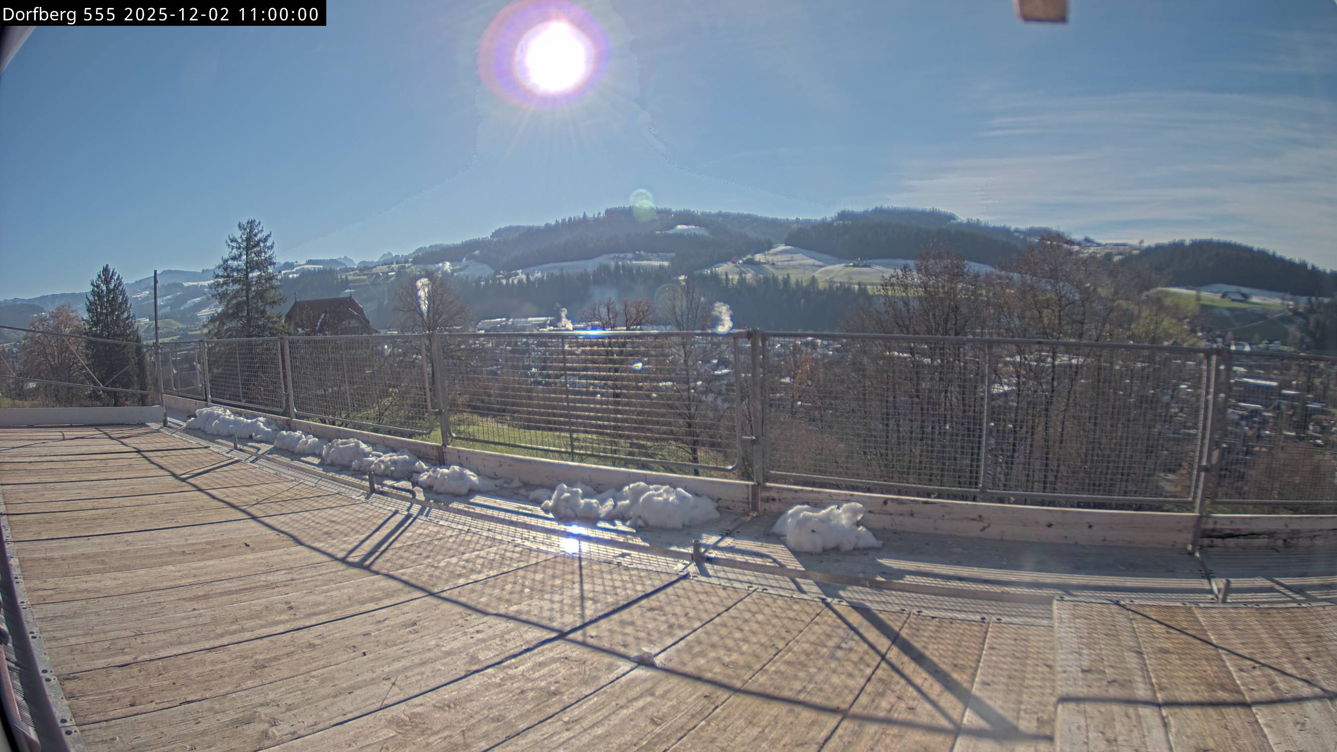 Webcam-Bild: Aussicht vom Dorfberg in Langnau 20251202-110000
