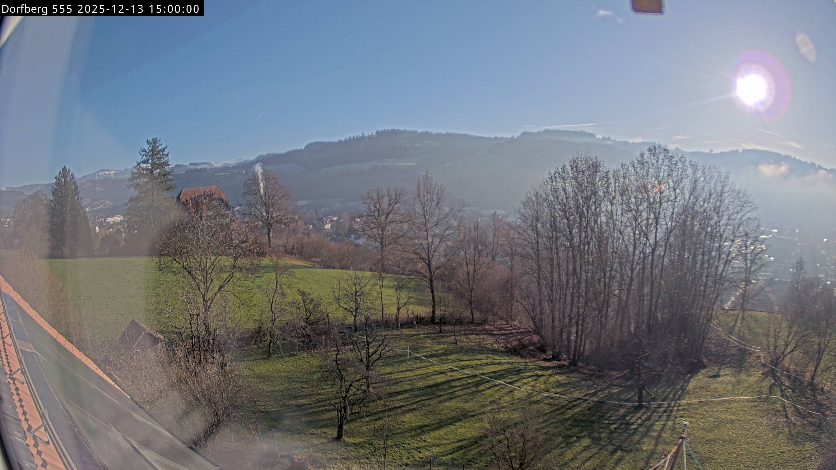 Webcam-Bild: Aussicht vom Dorfberg in Langnau 20251213-150000