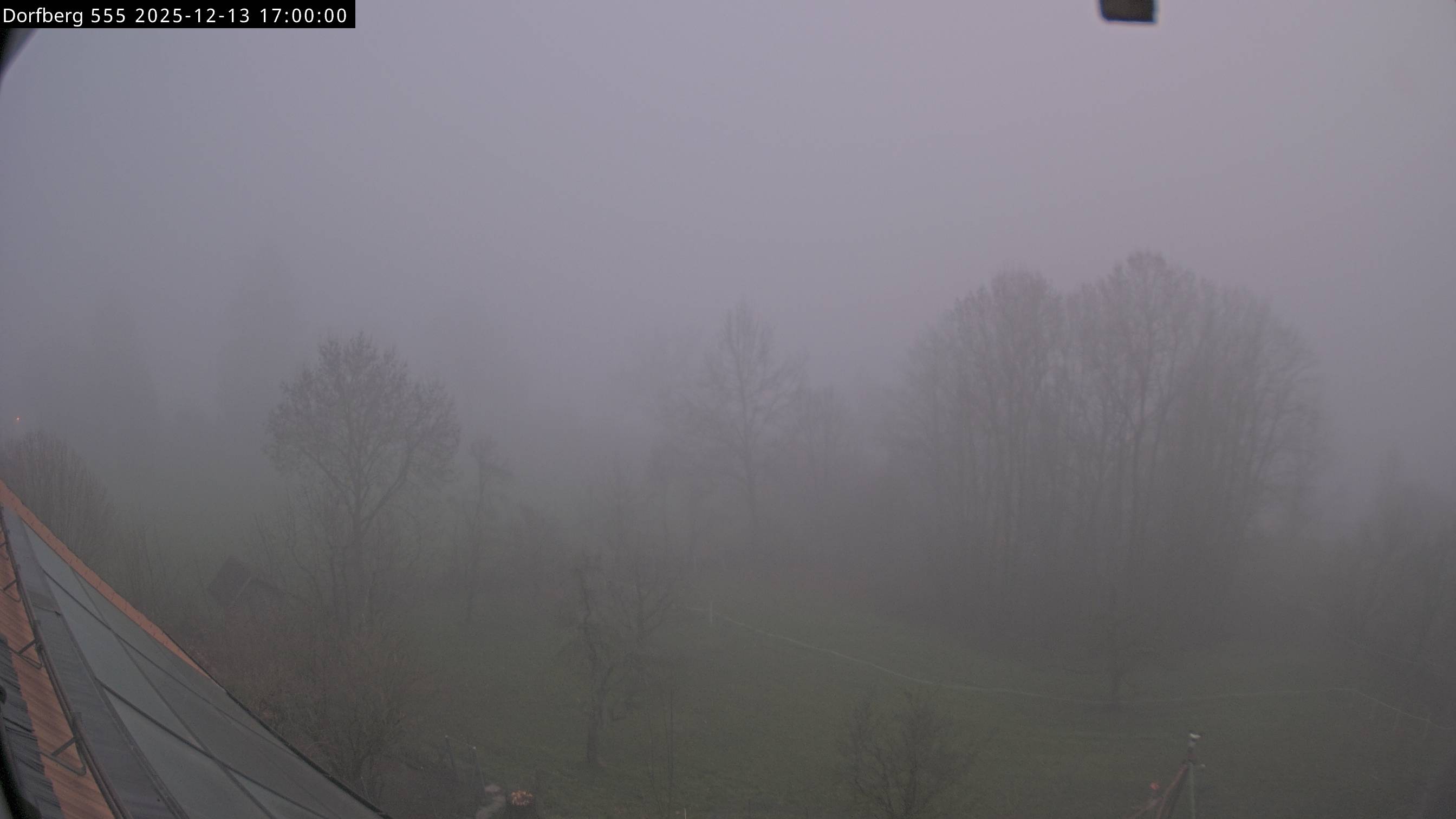 Webcam-Bild: Aussicht vom Dorfberg in Langnau 20251213-170000