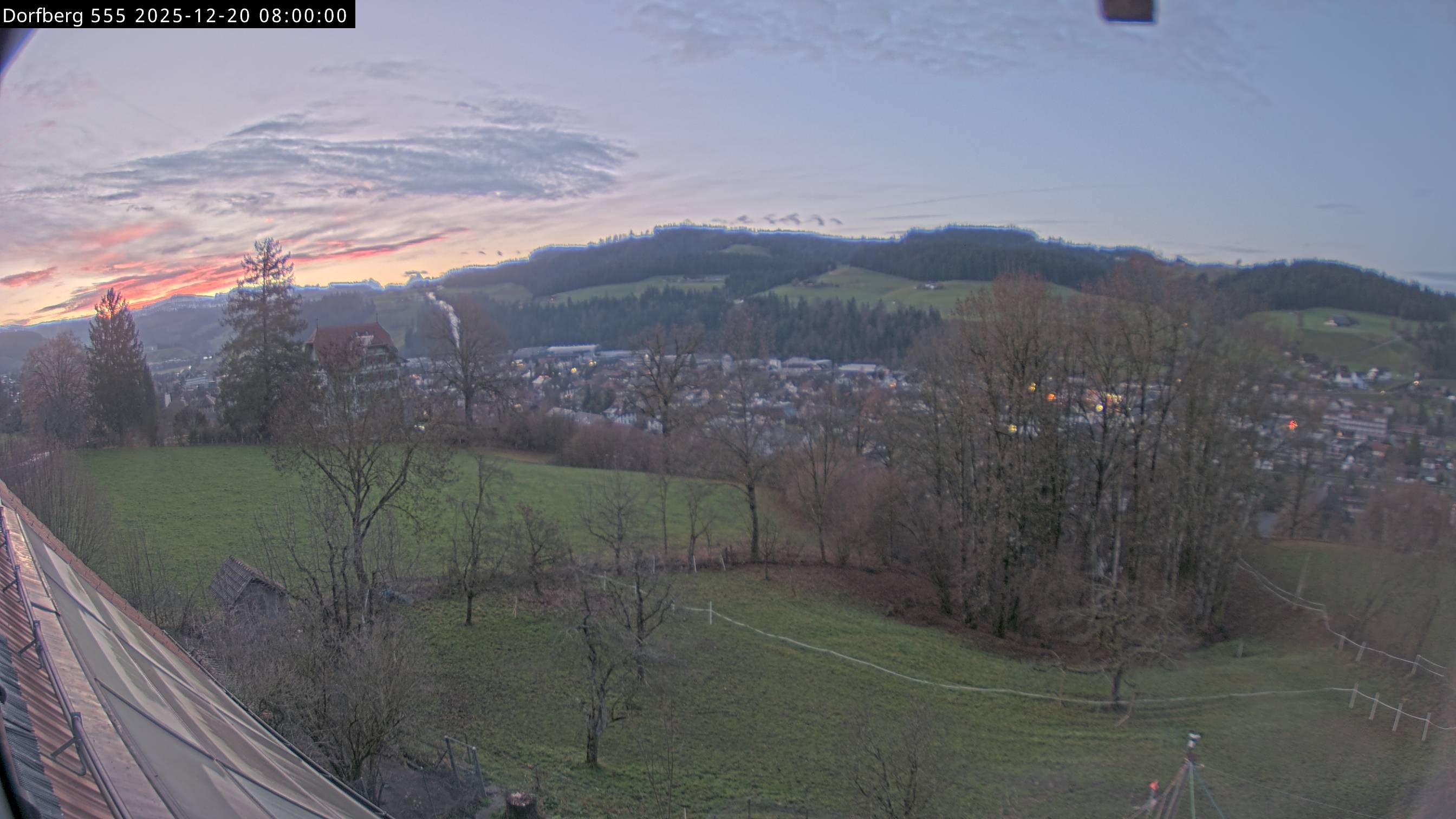 Webcam-Bild: Aussicht vom Dorfberg in Langnau 20251220-080000