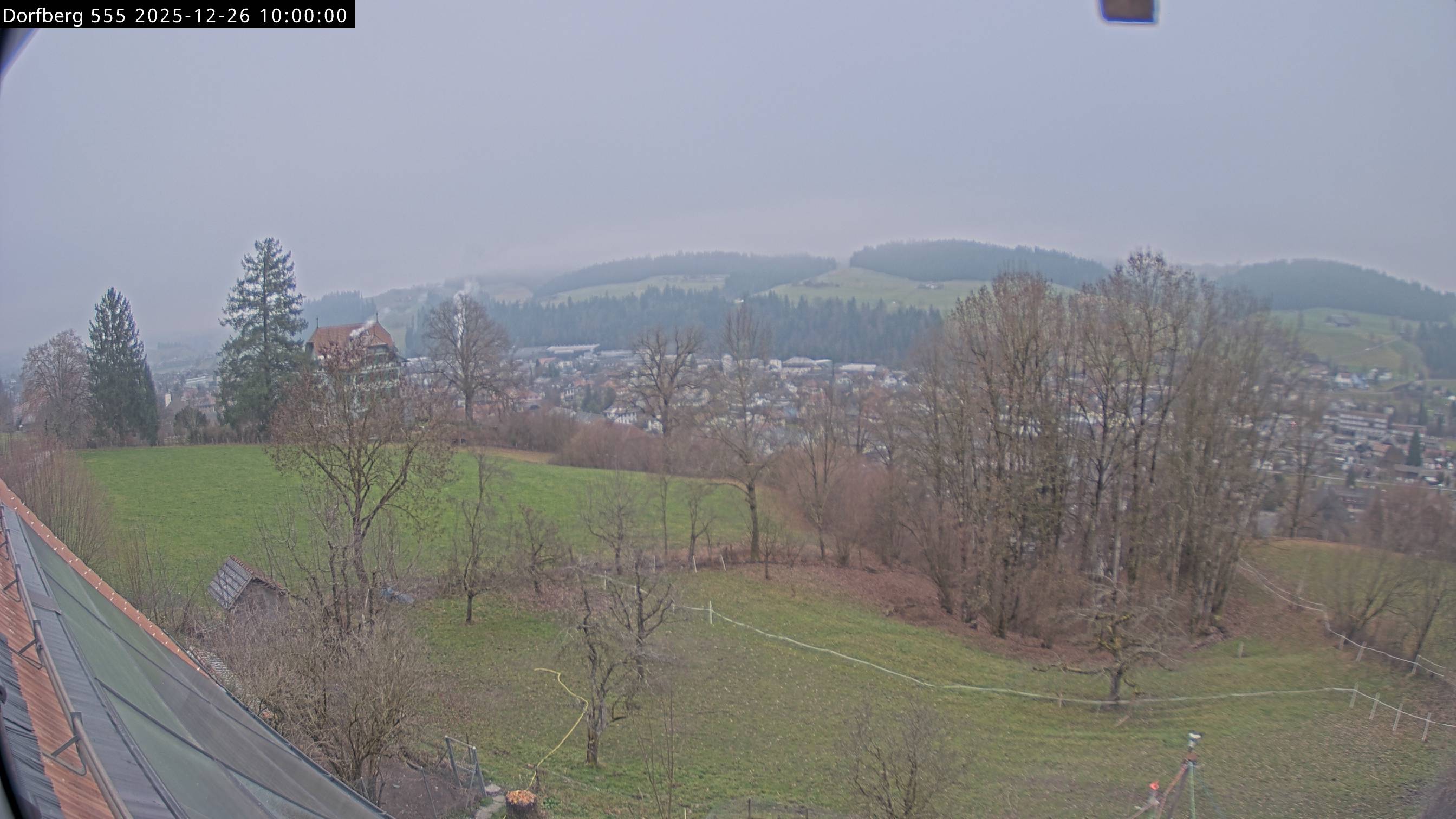 Webcam-Bild: Aussicht vom Dorfberg in Langnau 20251226-100000