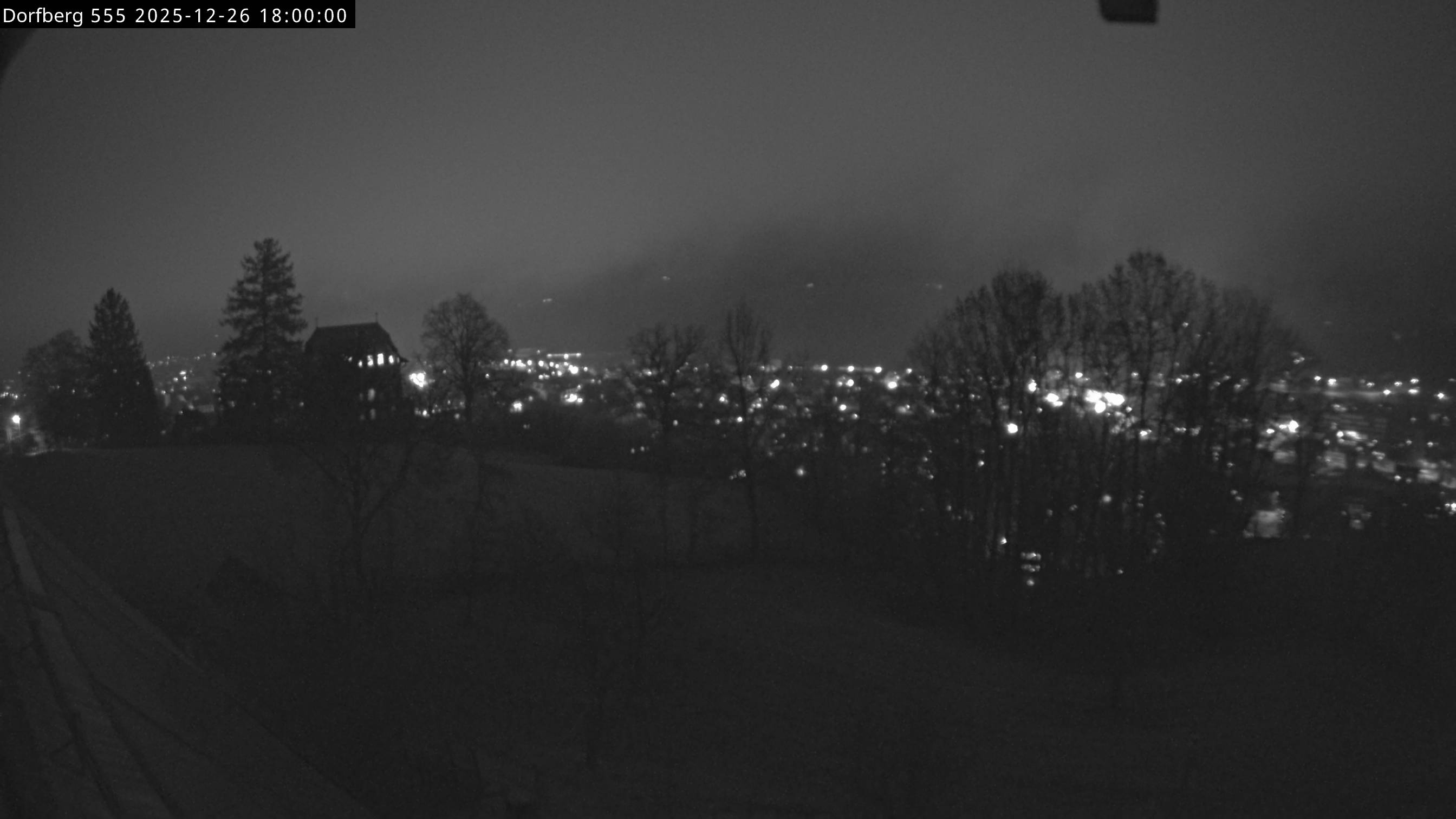 Webcam-Bild: Aussicht vom Dorfberg in Langnau 20251226-180000