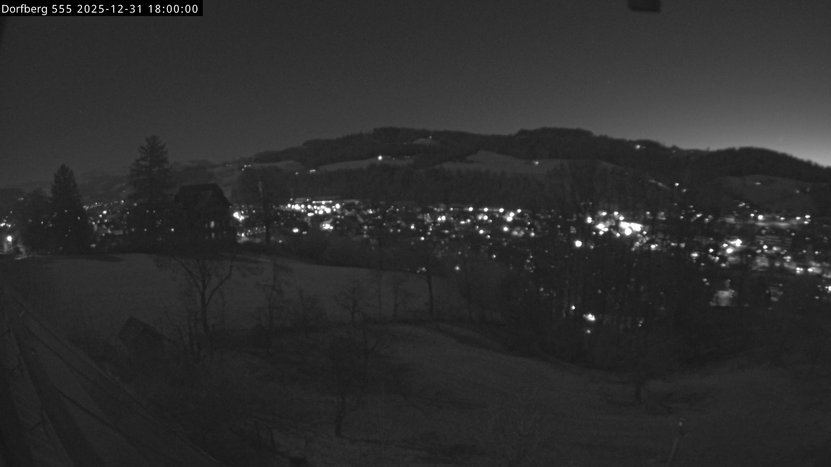 Webcam-Bild: Aussicht vom Dorfberg in Langnau 20251231-180000