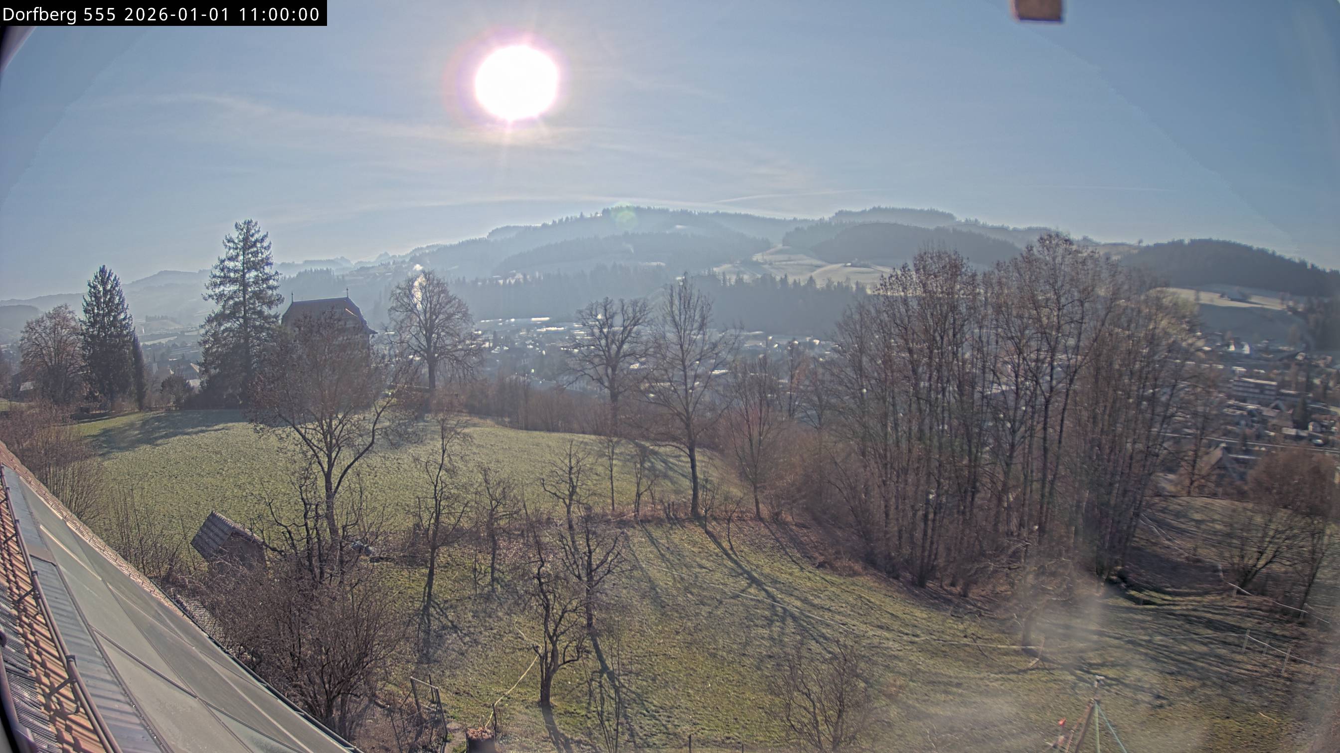 Webcam-Bild: Aussicht vom Dorfberg in Langnau 20260101-110000
