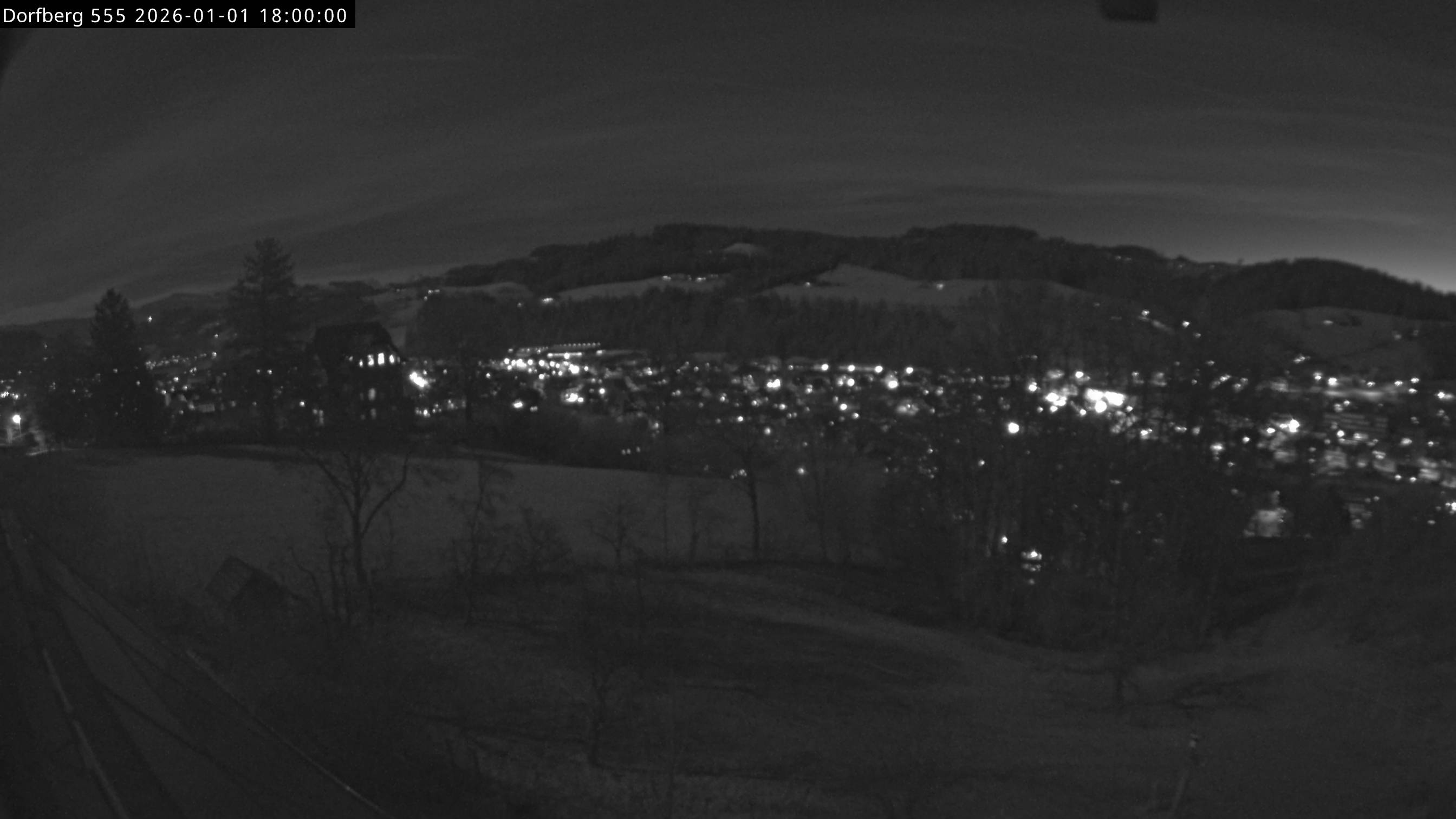 Webcam-Bild: Aussicht vom Dorfberg in Langnau 20260101-180000