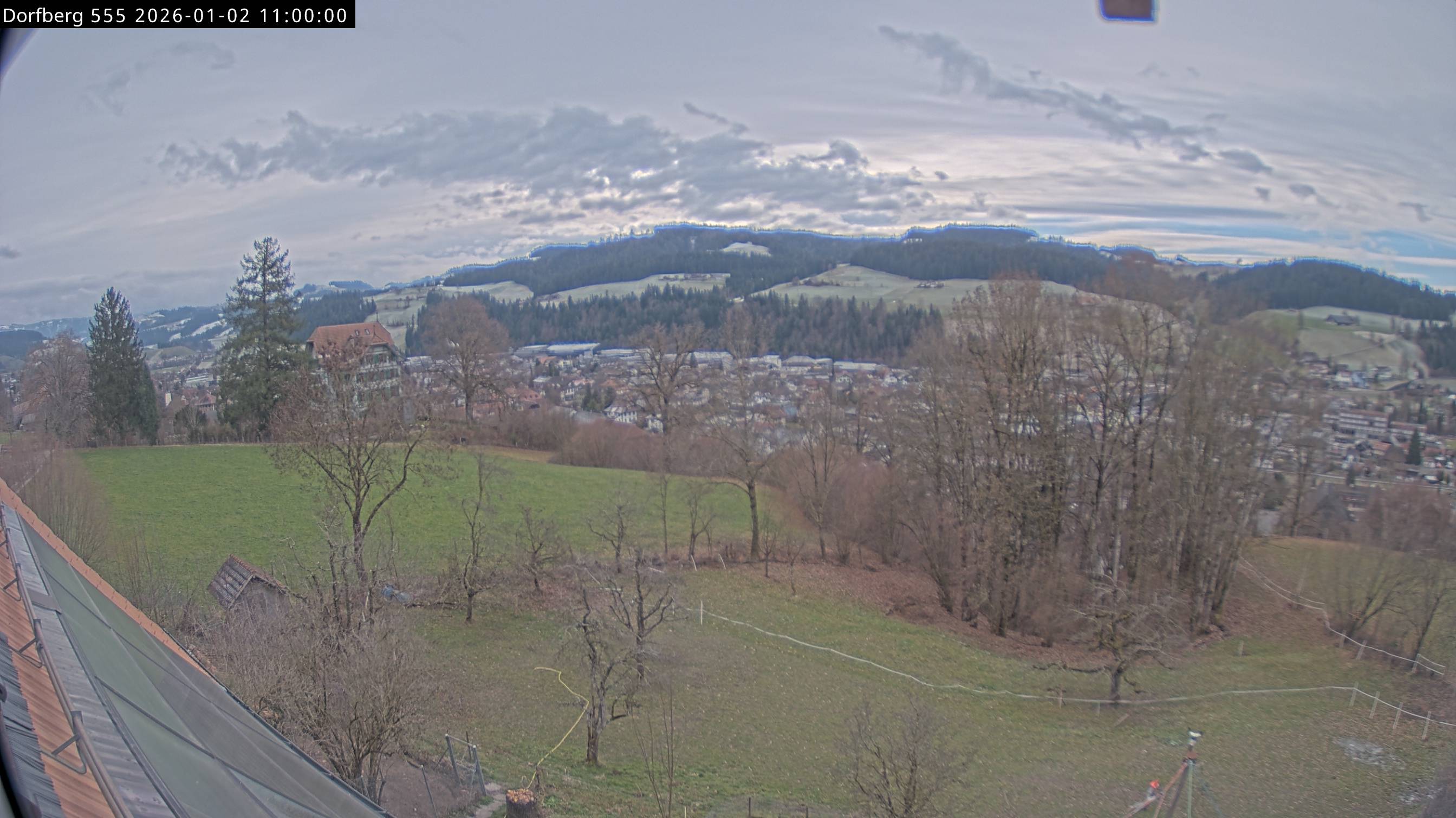 Webcam-Bild: Aussicht vom Dorfberg in Langnau 20260102-110000