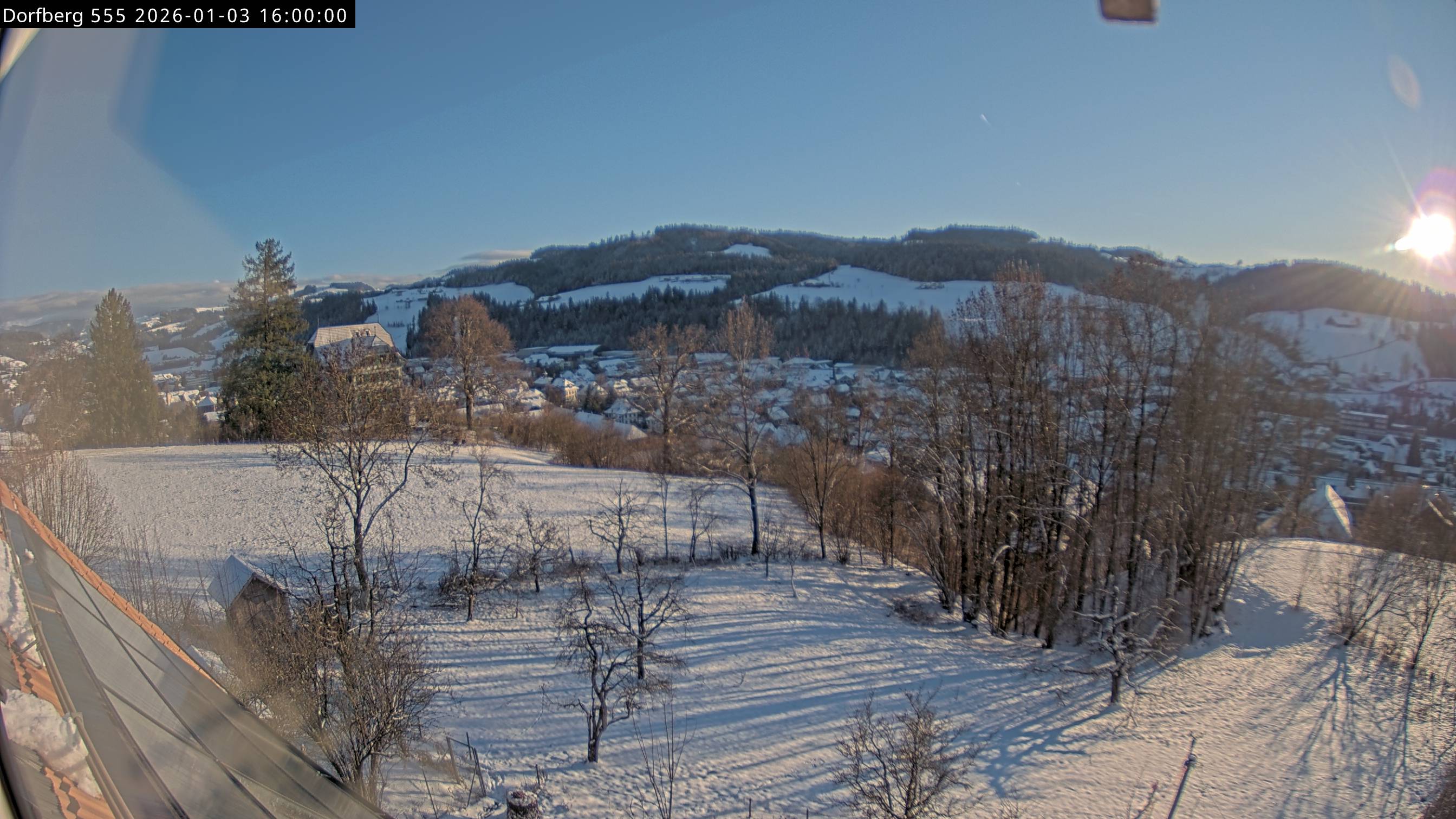 Webcam-Bild: Aussicht vom Dorfberg in Langnau 20260103-160000