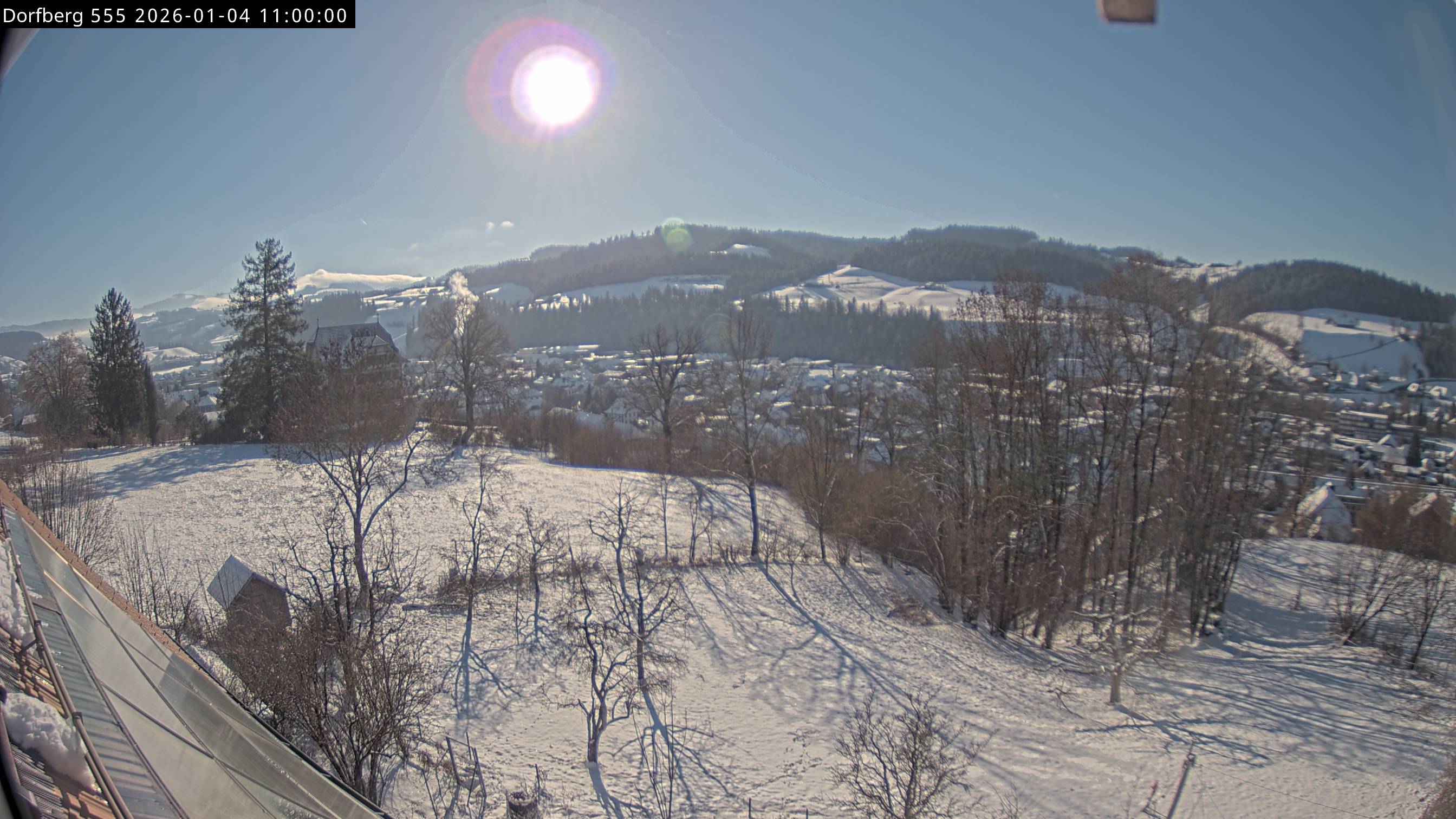 Webcam-Bild: Aussicht vom Dorfberg in Langnau 20260104-110000