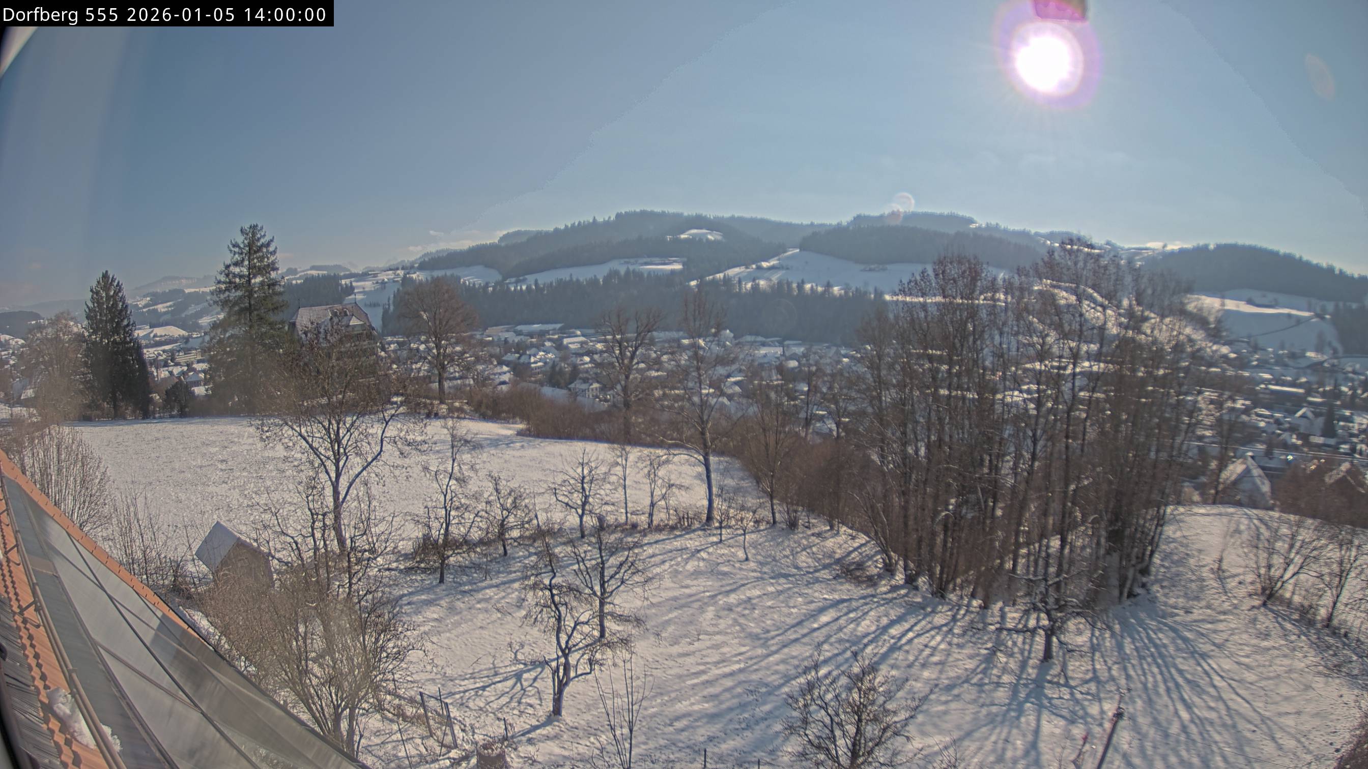Webcam-Bild: Aussicht vom Dorfberg in Langnau 20260105-140000