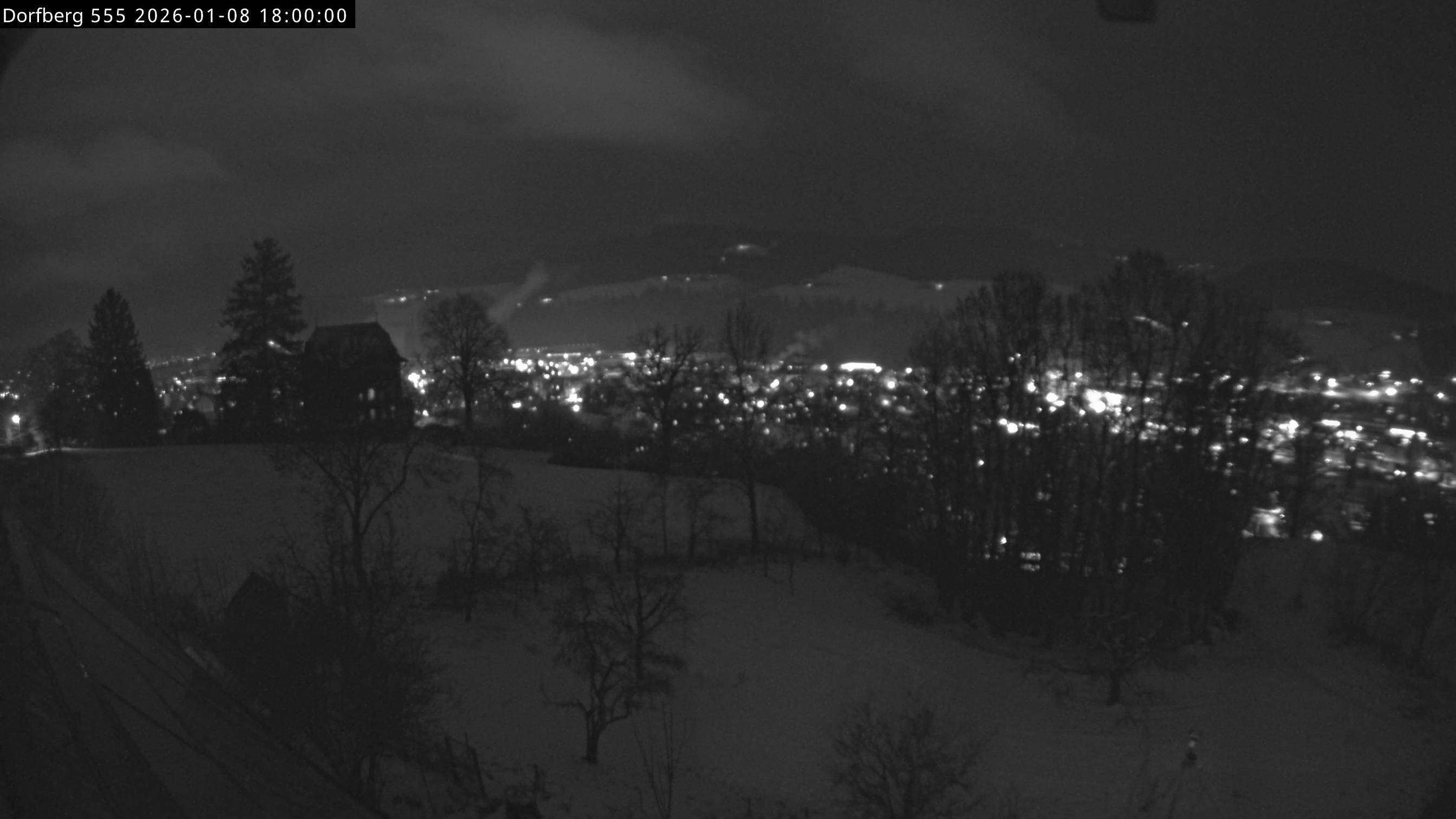 Webcam-Bild: Aussicht vom Dorfberg in Langnau 20260108-180000