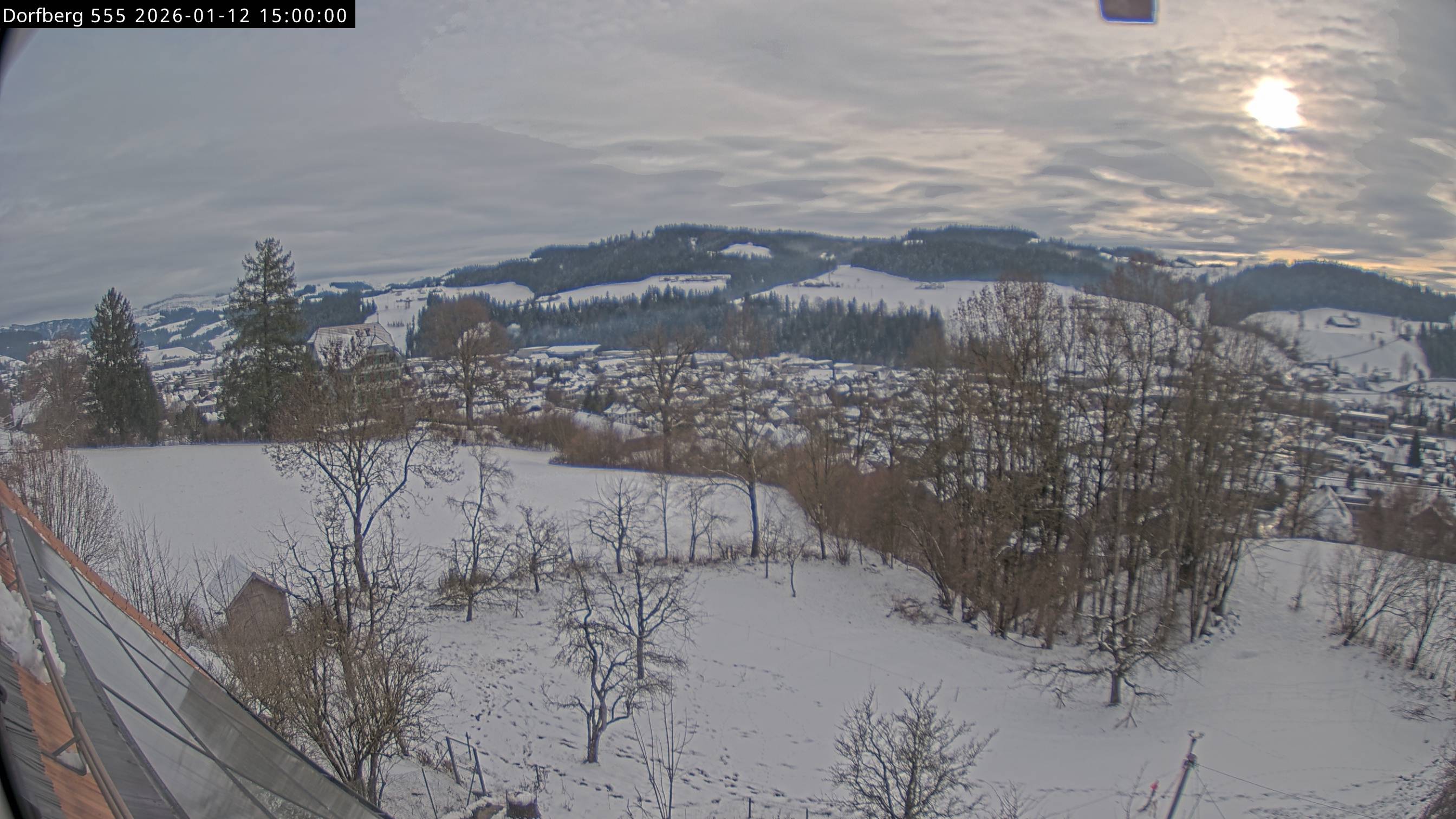 Webcam-Bild: Aussicht vom Dorfberg in Langnau 20260112-150000