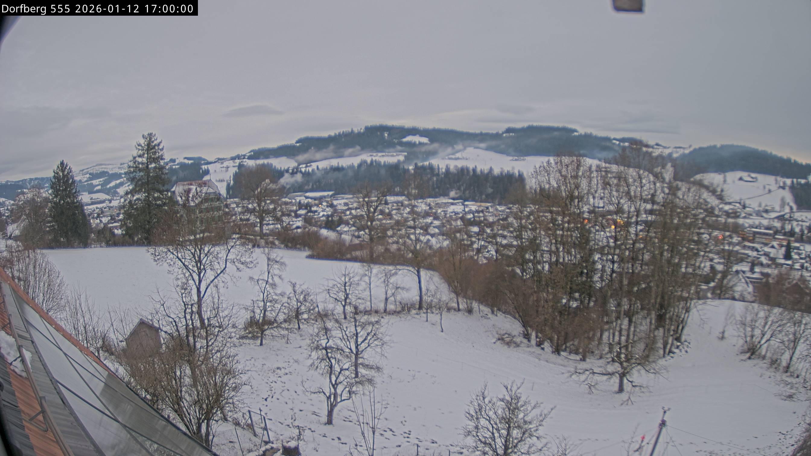 Webcam-Bild: Aussicht vom Dorfberg in Langnau 20260112-170000